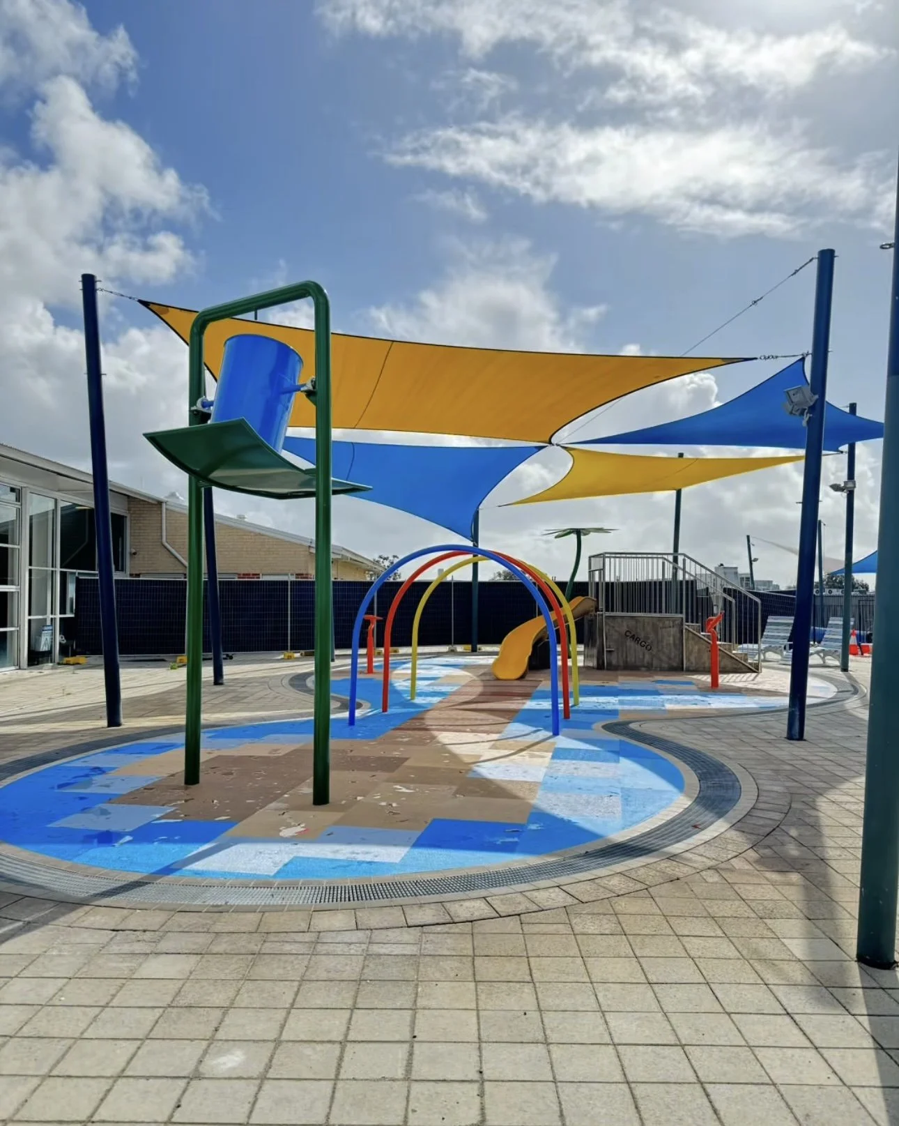 water-features-by-design-australia-waterplay-splash-pad-water-playgrounds-commercial-spray-park-design-ground-sprays-interactive-water-features-childcare-centre-community-play-spaces-nature-play-aquatic-play-equipment.jpg