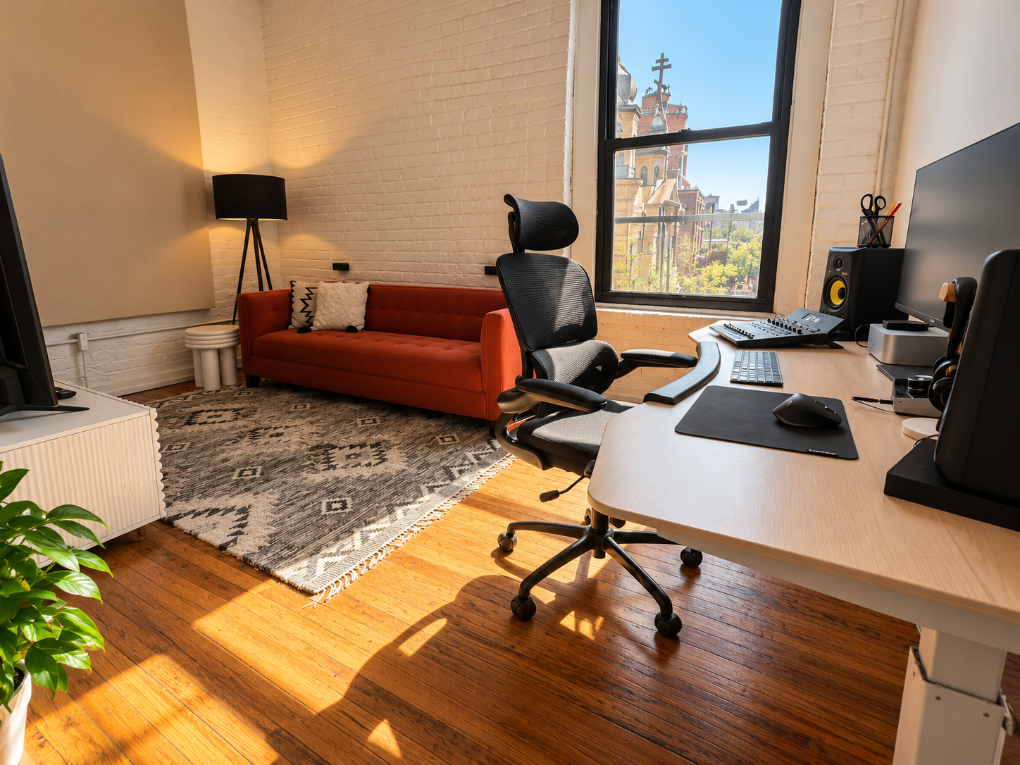 Sunlit Edit Suite Brooklyn.png
