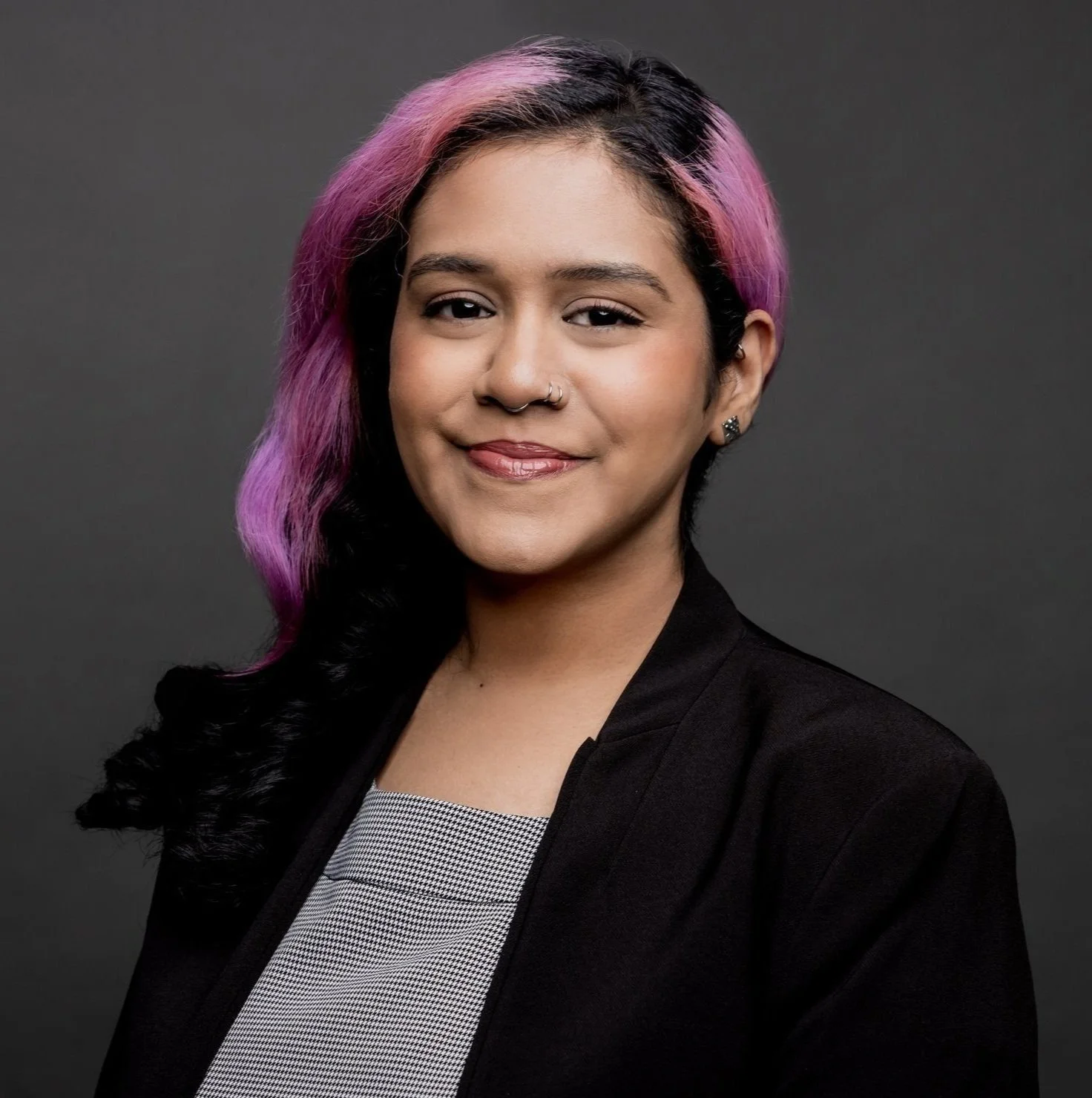 02-aisha-naya-bio-photo.jpg