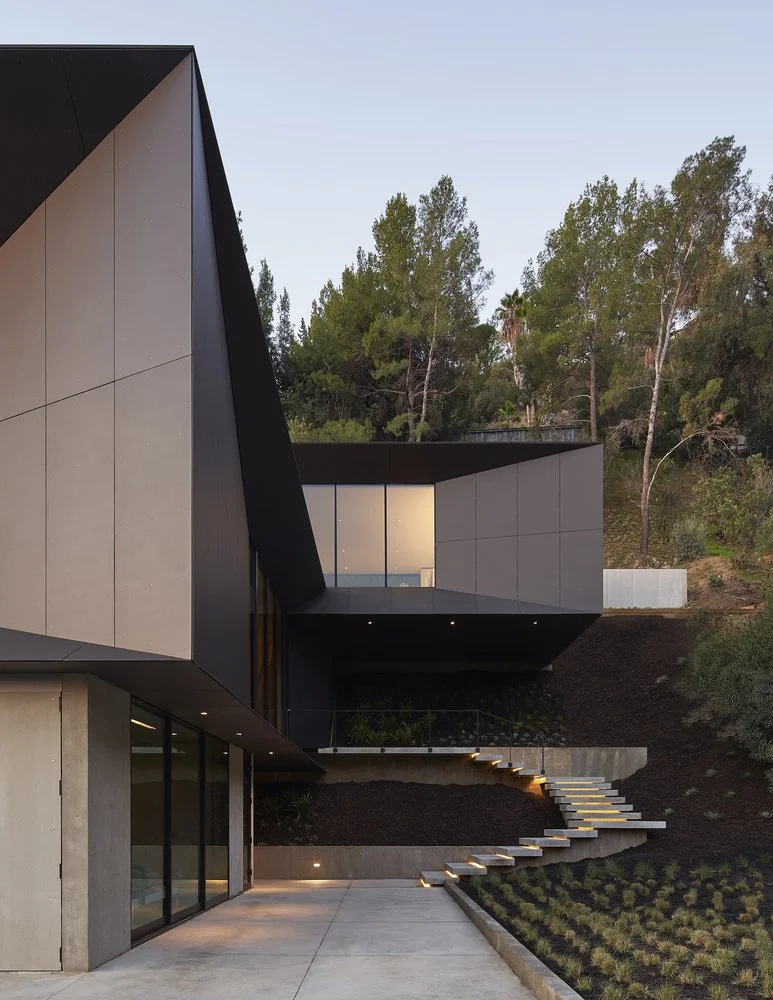 LR2 house pasadena