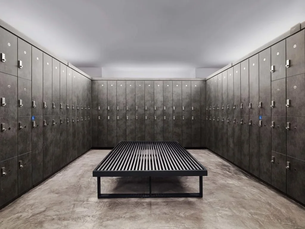 microcement changeroom in gym