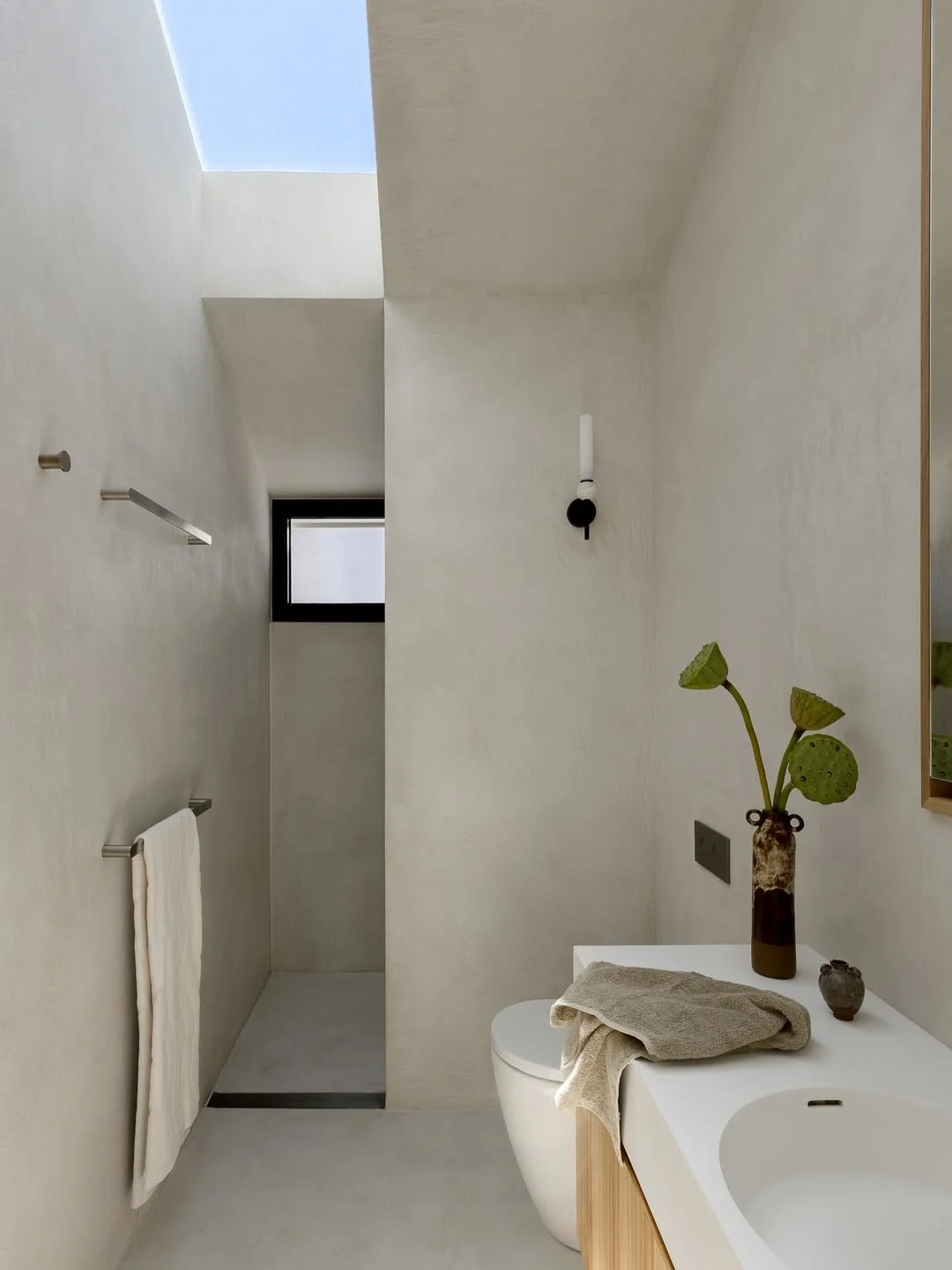 x-bond microcement bathroom surfaces