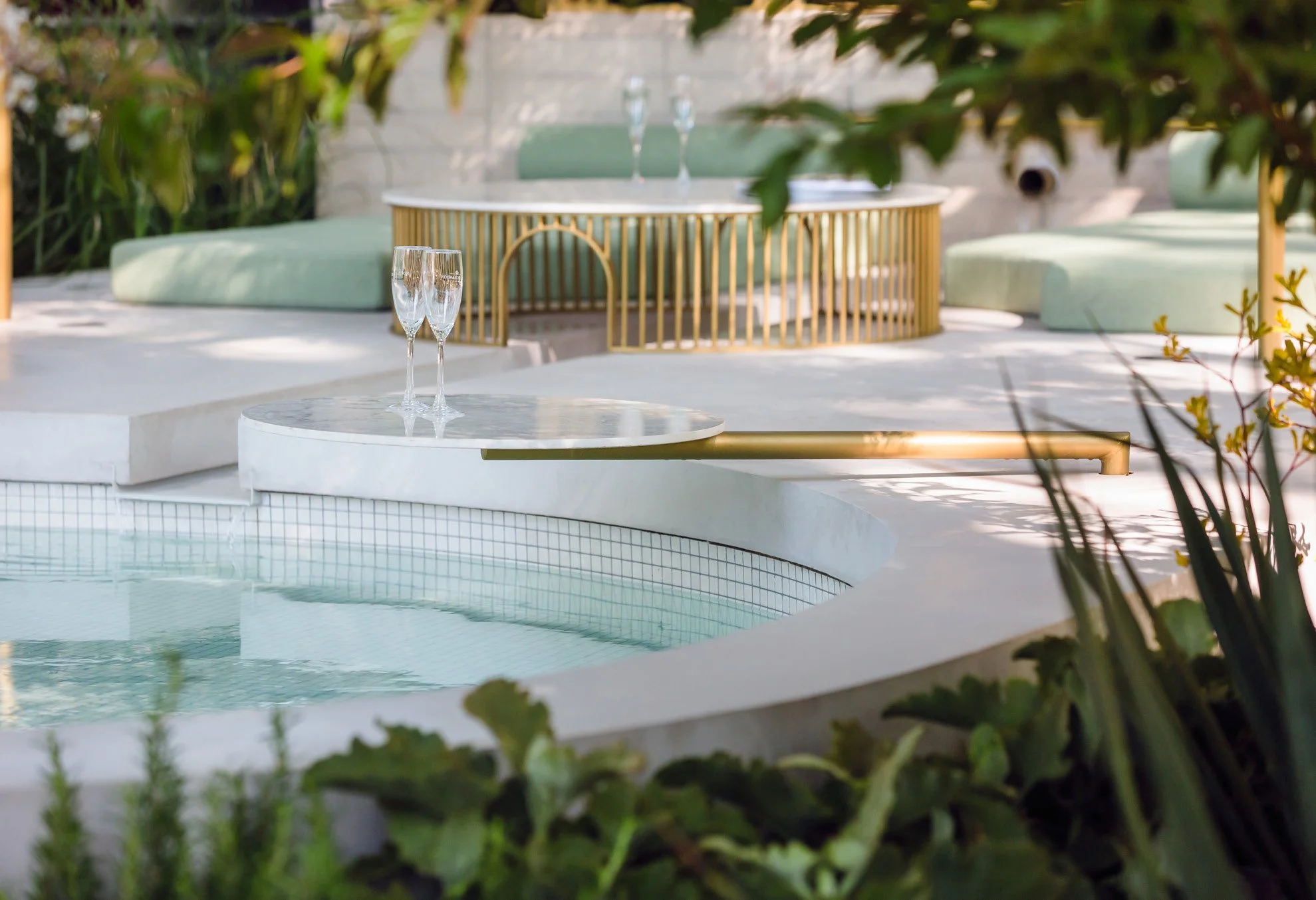 aurum garden by mint design