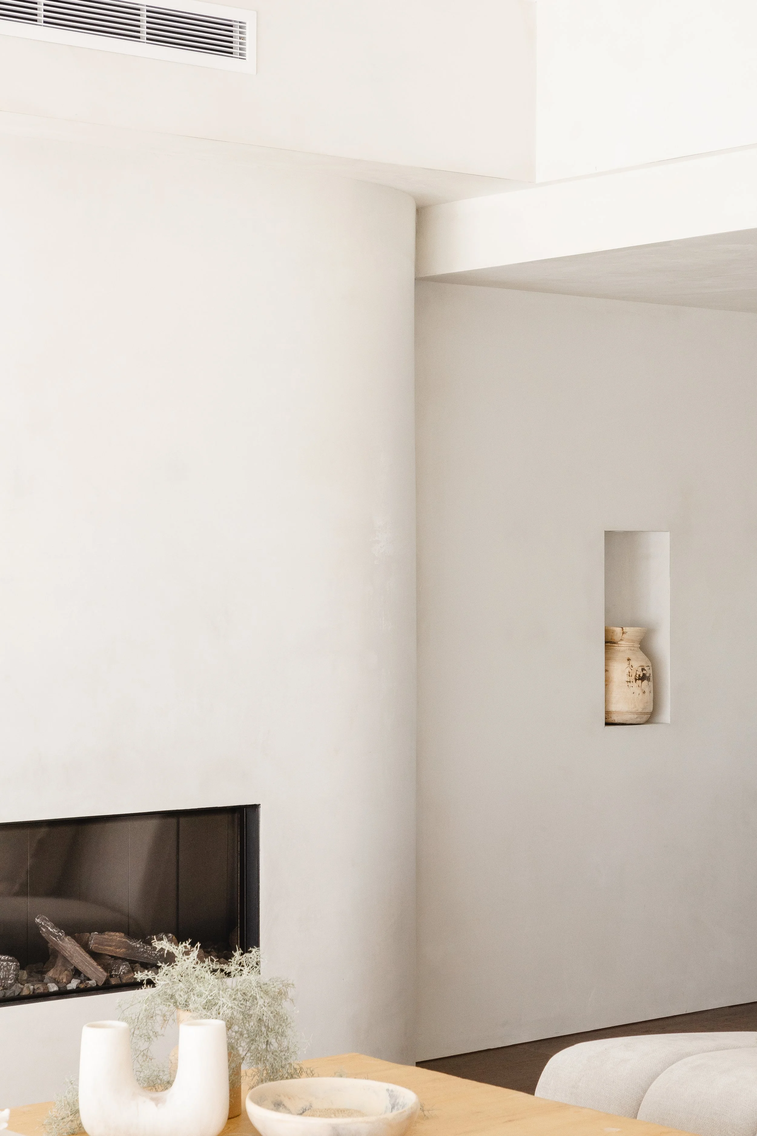 SEMCO_X-Bond_Microcement_Feature_Walls.jpg