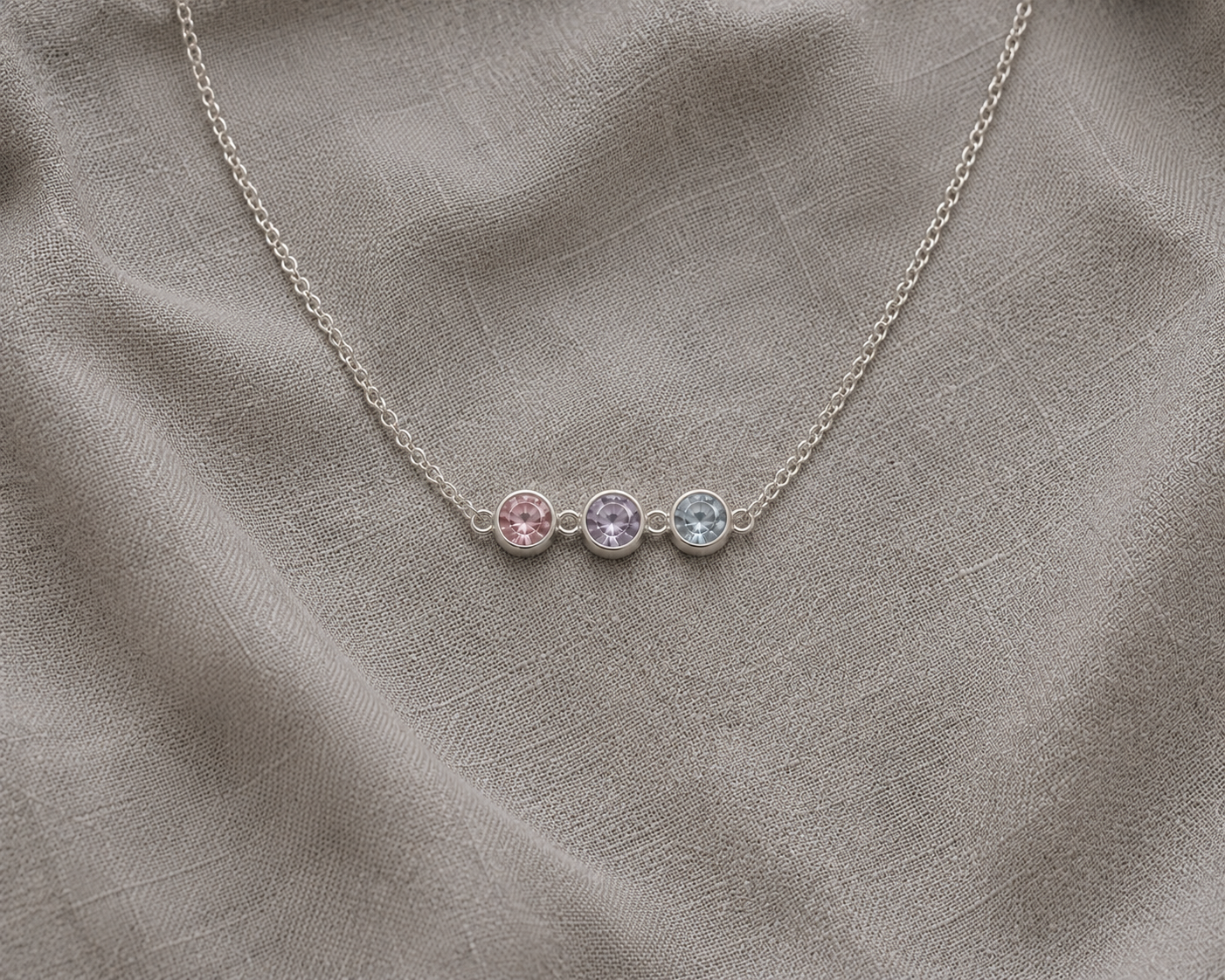 PRIDE NECKLACE
