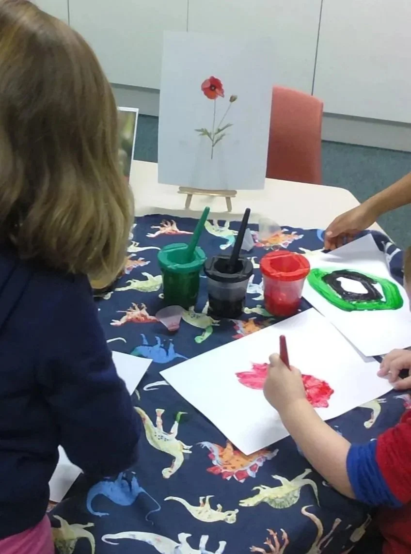 Kinder Activity: Anzac Day Poppy Flower Painting
