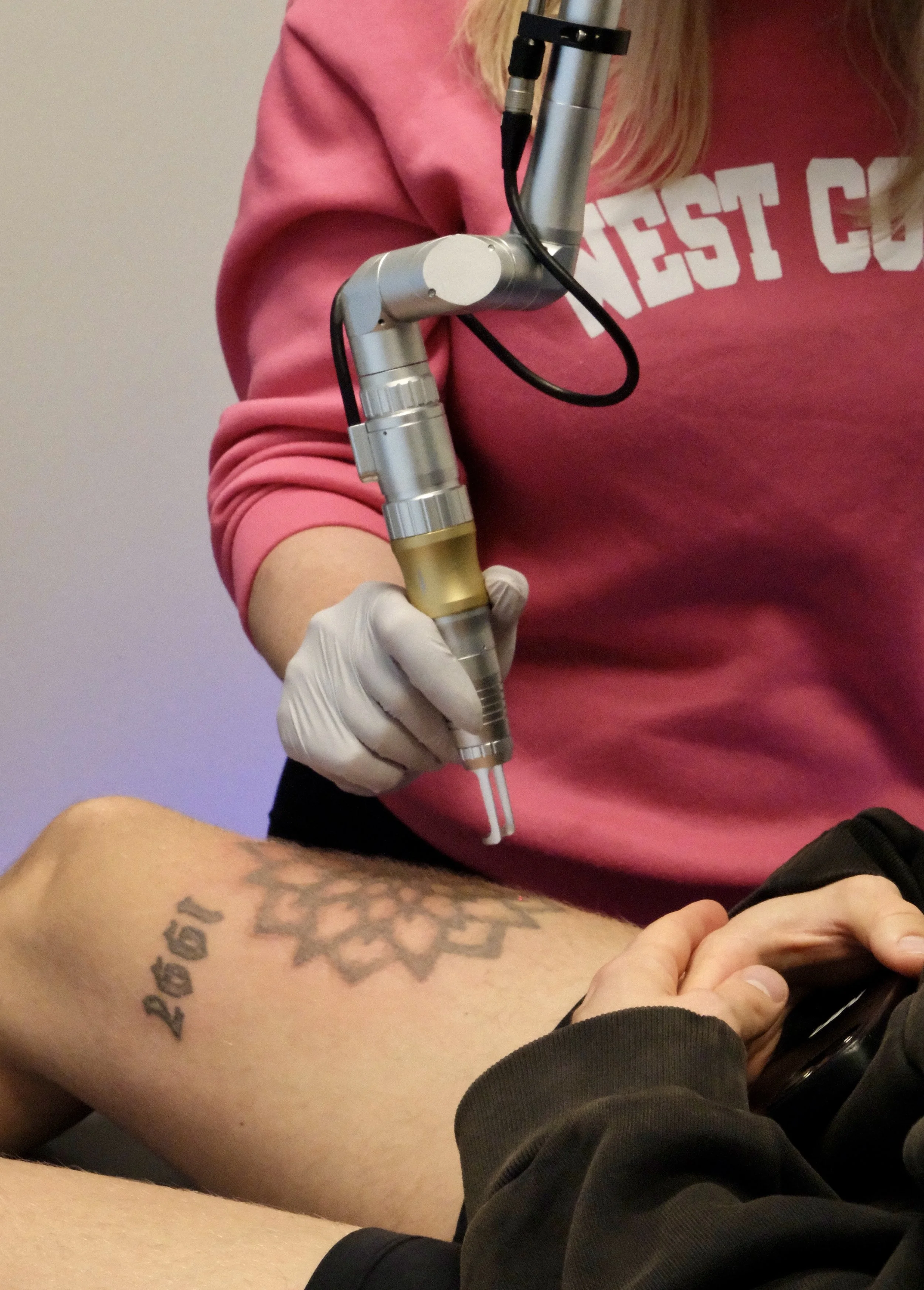 Undoink kliiniku pikosekundiline laser