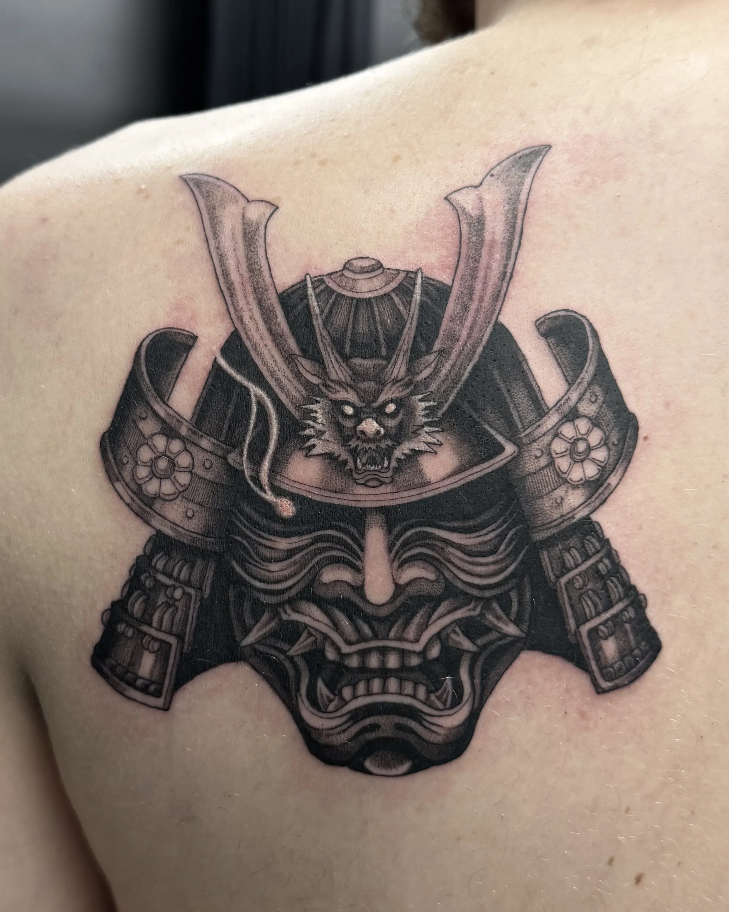 kabuto mask.jpeg