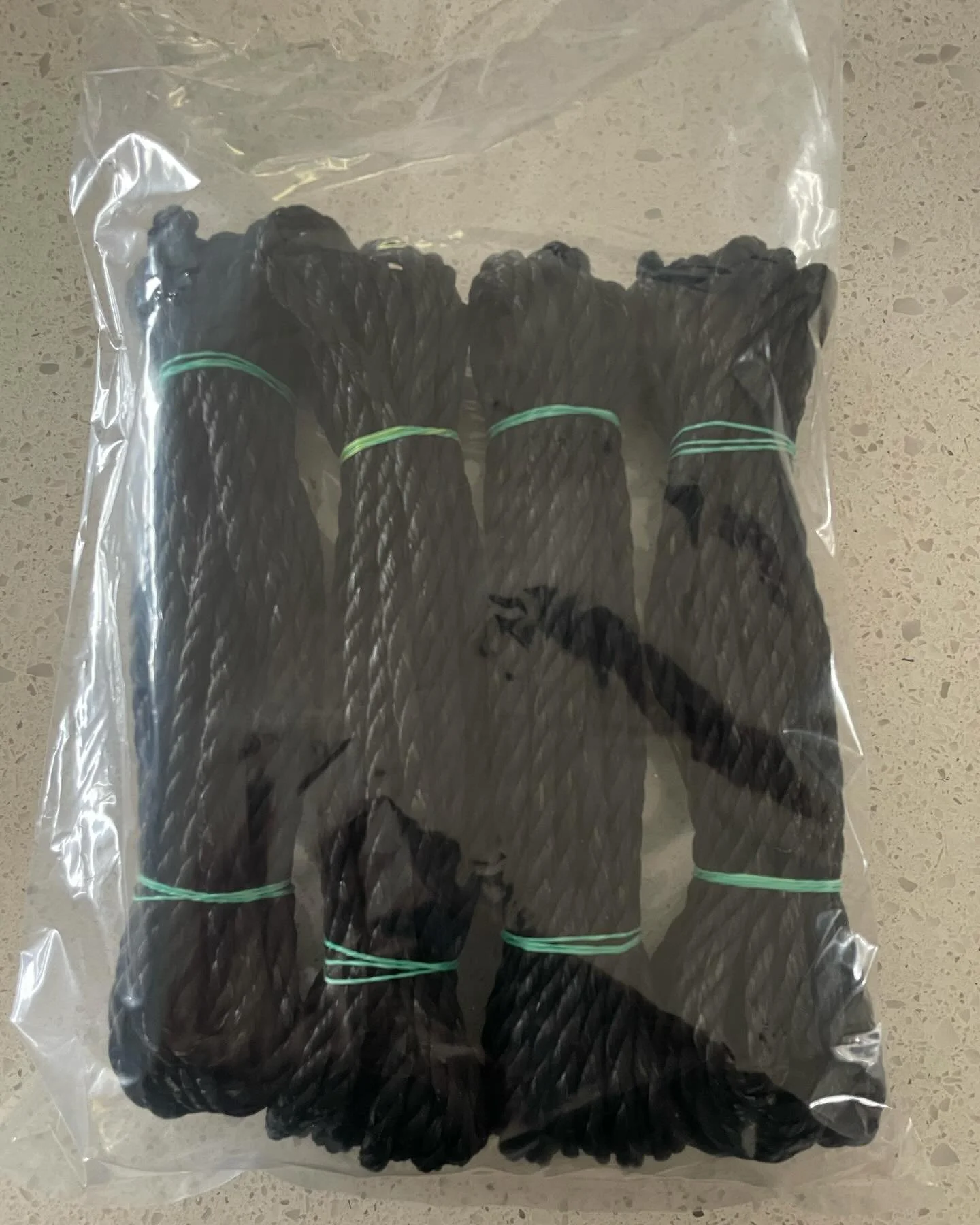 Black sink rope 8m lengths, ready to go 4 packs $20! Made up with a polyester/polypropylene mix it allows the ropes to naturally sink down underwater! If your heading out crabbing and want the best chance of keeping your pots out of sight, then get i