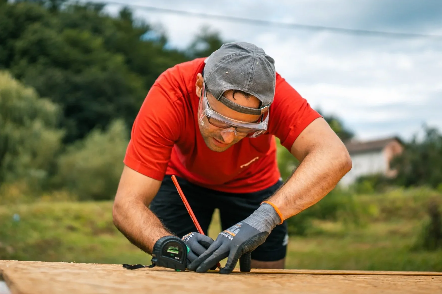 Building Houses for Peace 