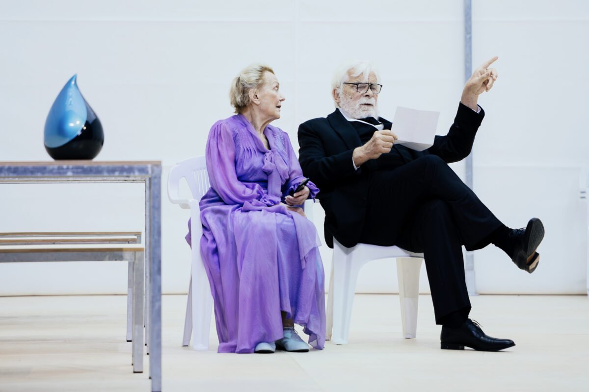 Les-consequences-de-Pascal-Rambert-_-credit-Louise-Quignon_AA7A0835-copie-1200x800.jpg