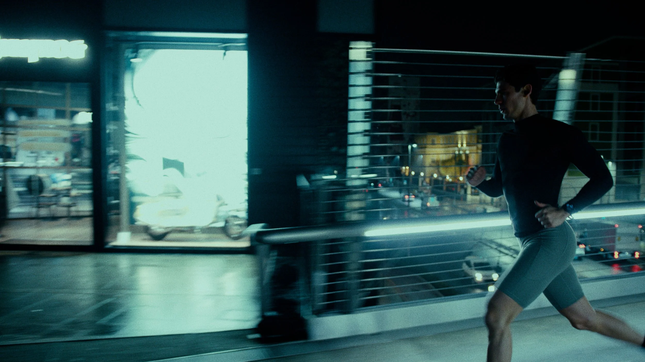 Sequenza 05.00_02_43_23.Immagine012.jpg