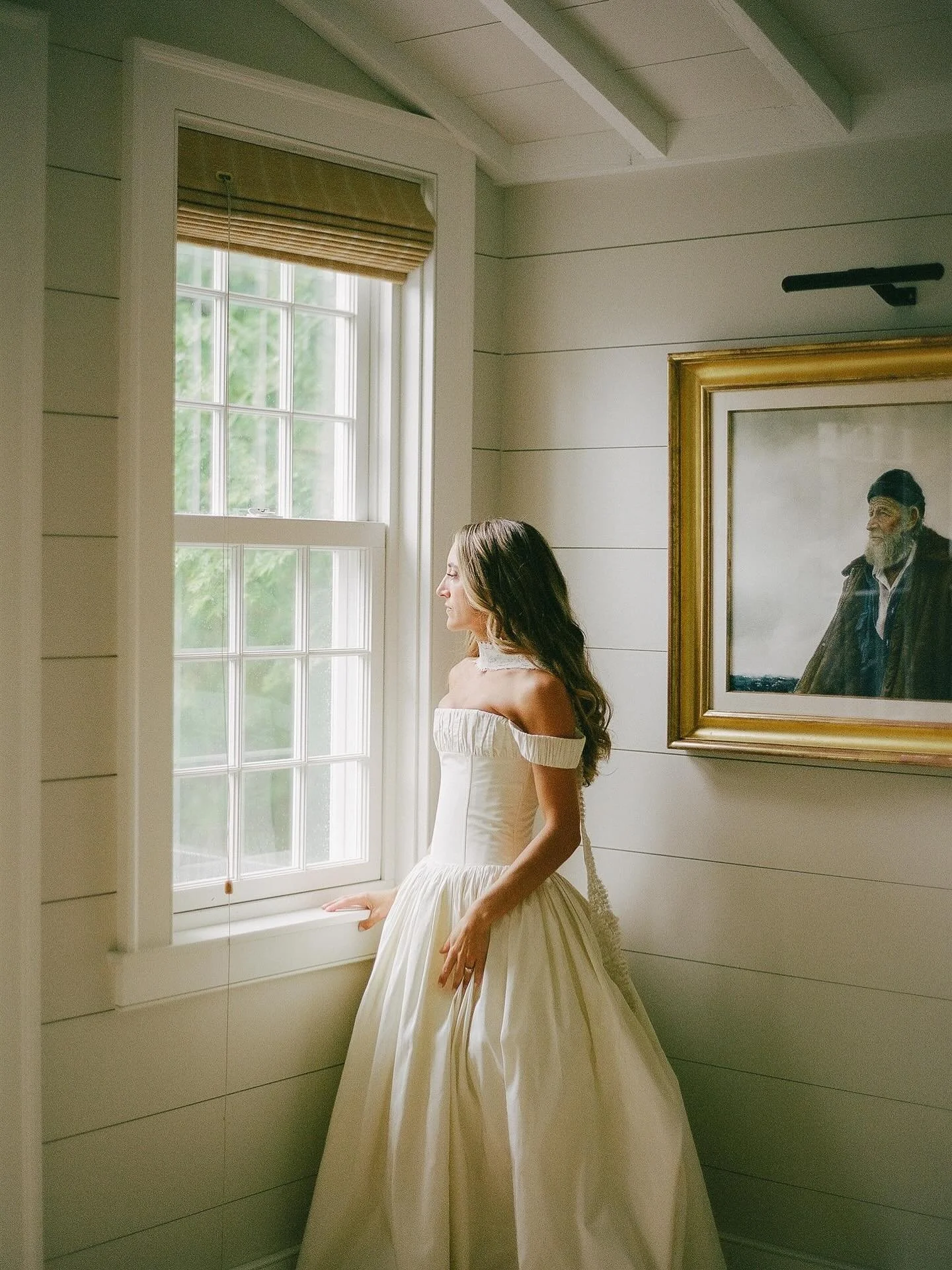 Kelly in Nantucket. Shot on film right before first look ❤️ 

#nantucketwedding #nantucketphotographer
