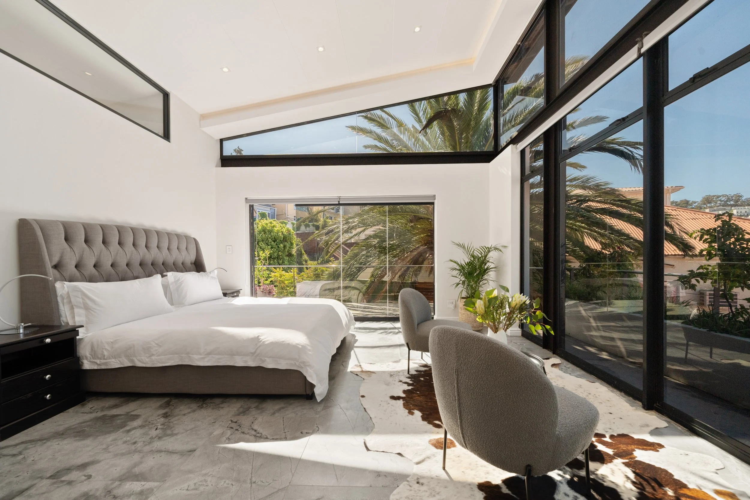 Primary bedroom 3.jpg