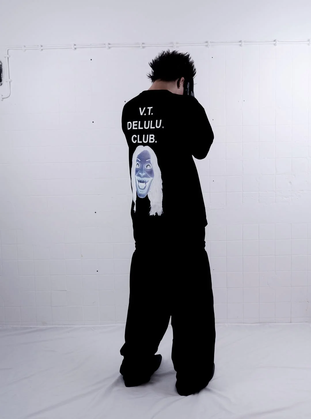 DELULU NEGATIVE T-SHIRT AVAILABLE ONLINE WWW.DELUSIONAL-CLUB.COMLOOK 3MODEL- @talliska_ SHOT & E (1).jpg