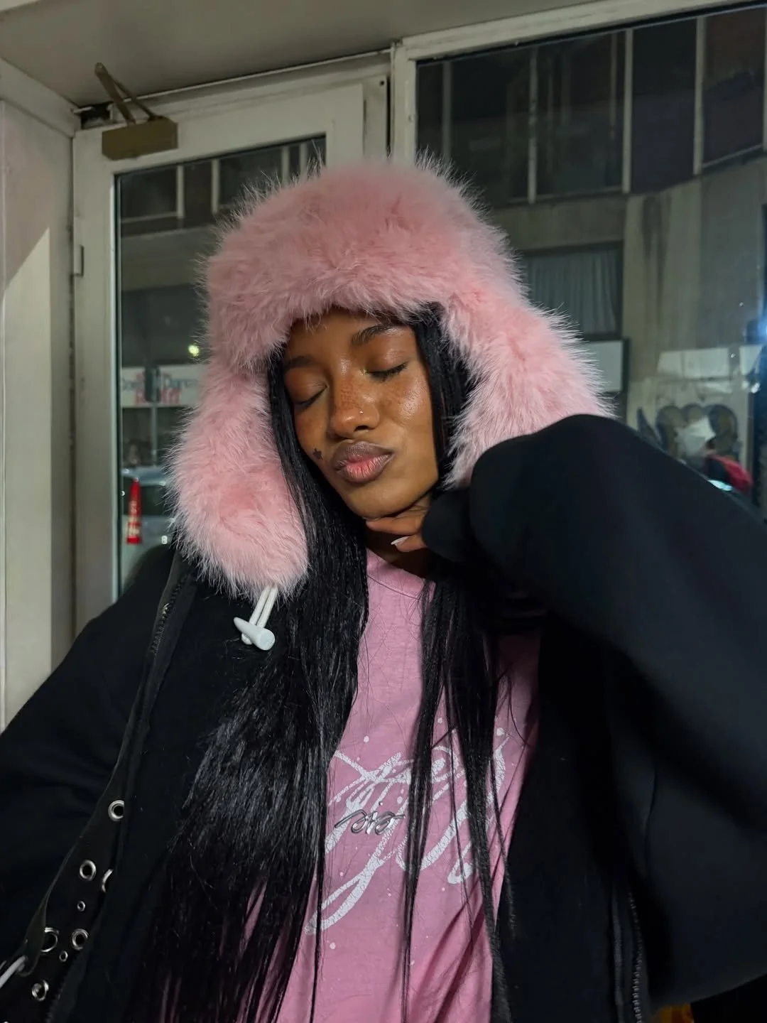 Son is Son release the second chapter of “Family Isn´t Just Blood”.