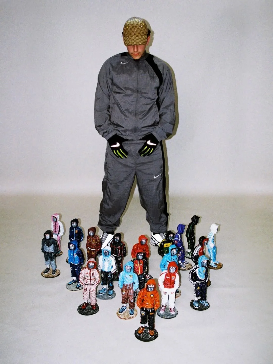 Confeere announces new drop featuring mini sculptures.
