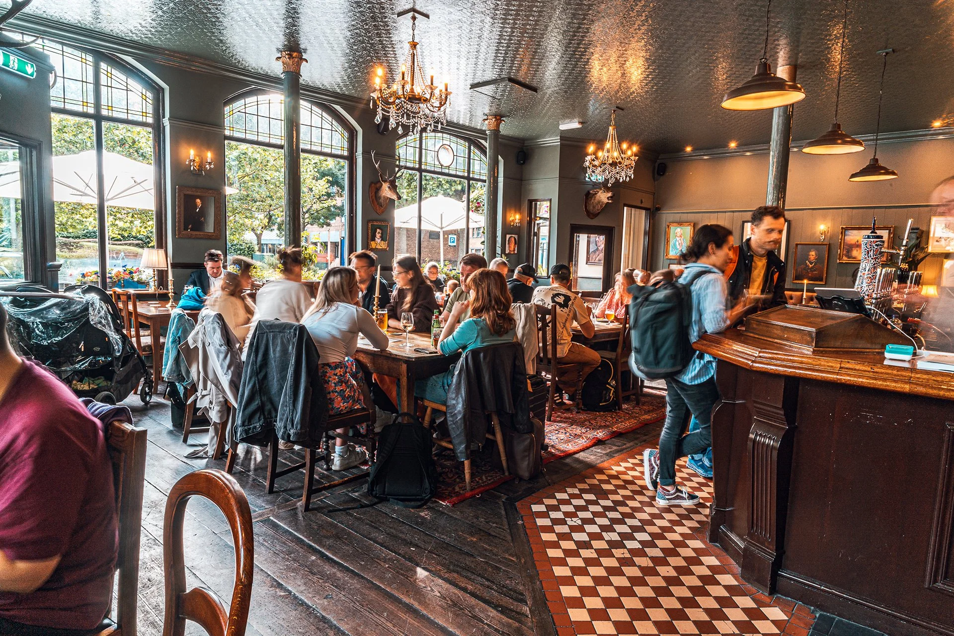 Three-Stags-Main-Bar.jpg