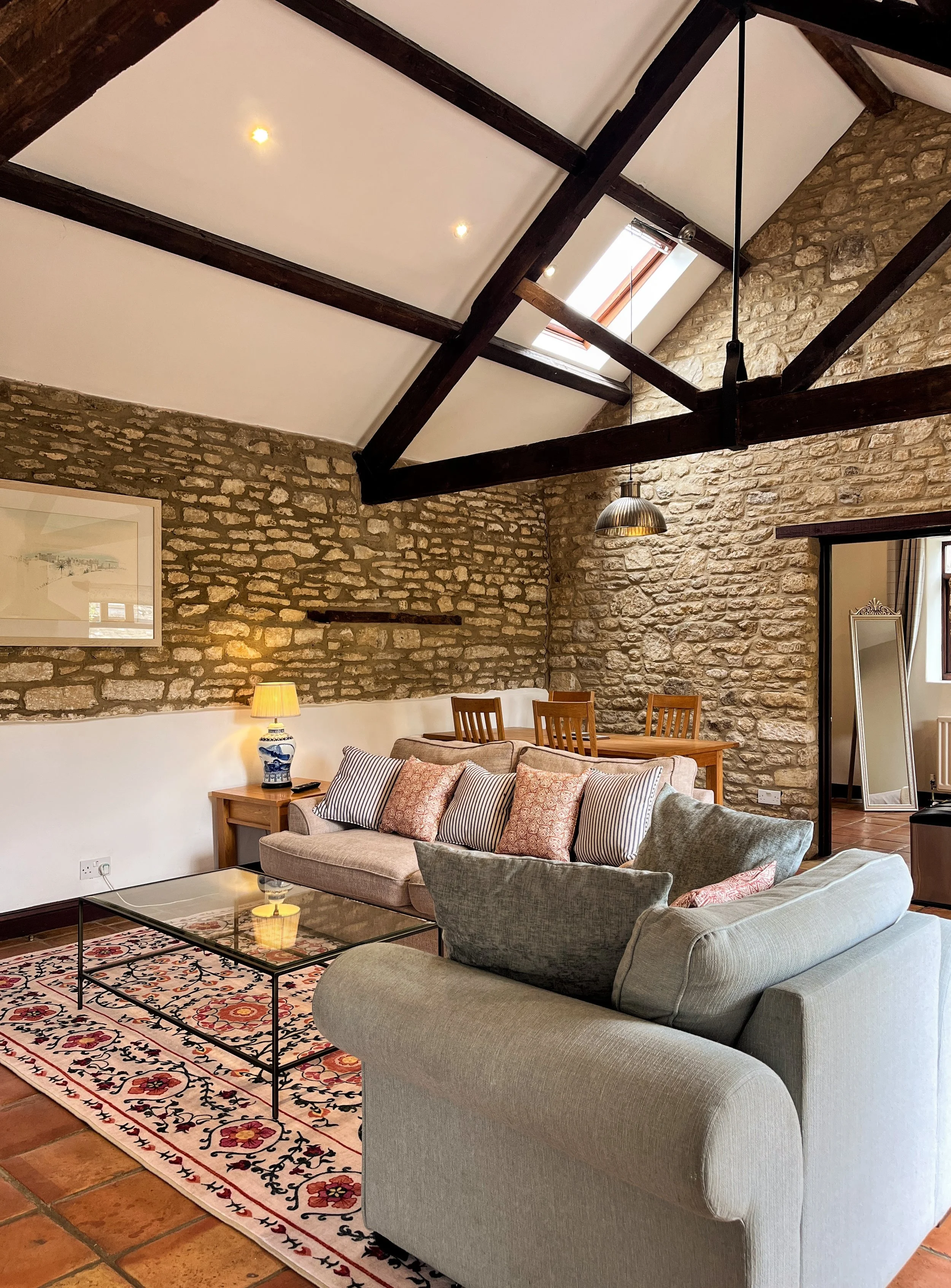 2.1 Living Room.jpg