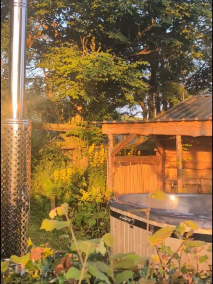 Slow and simple mornings at Coety Bach. 🏴󠁧󠁢󠁷󠁬󠁳󠁿

Coffee in hand and a golden sunrise on your doorstep.

Happy in the knowledge that the rest of the day is all yours. 

#RomanticGetawayWales
#MidWalesEscape
#CosyCabinStay
#CouplesRetreatUK
#Dog