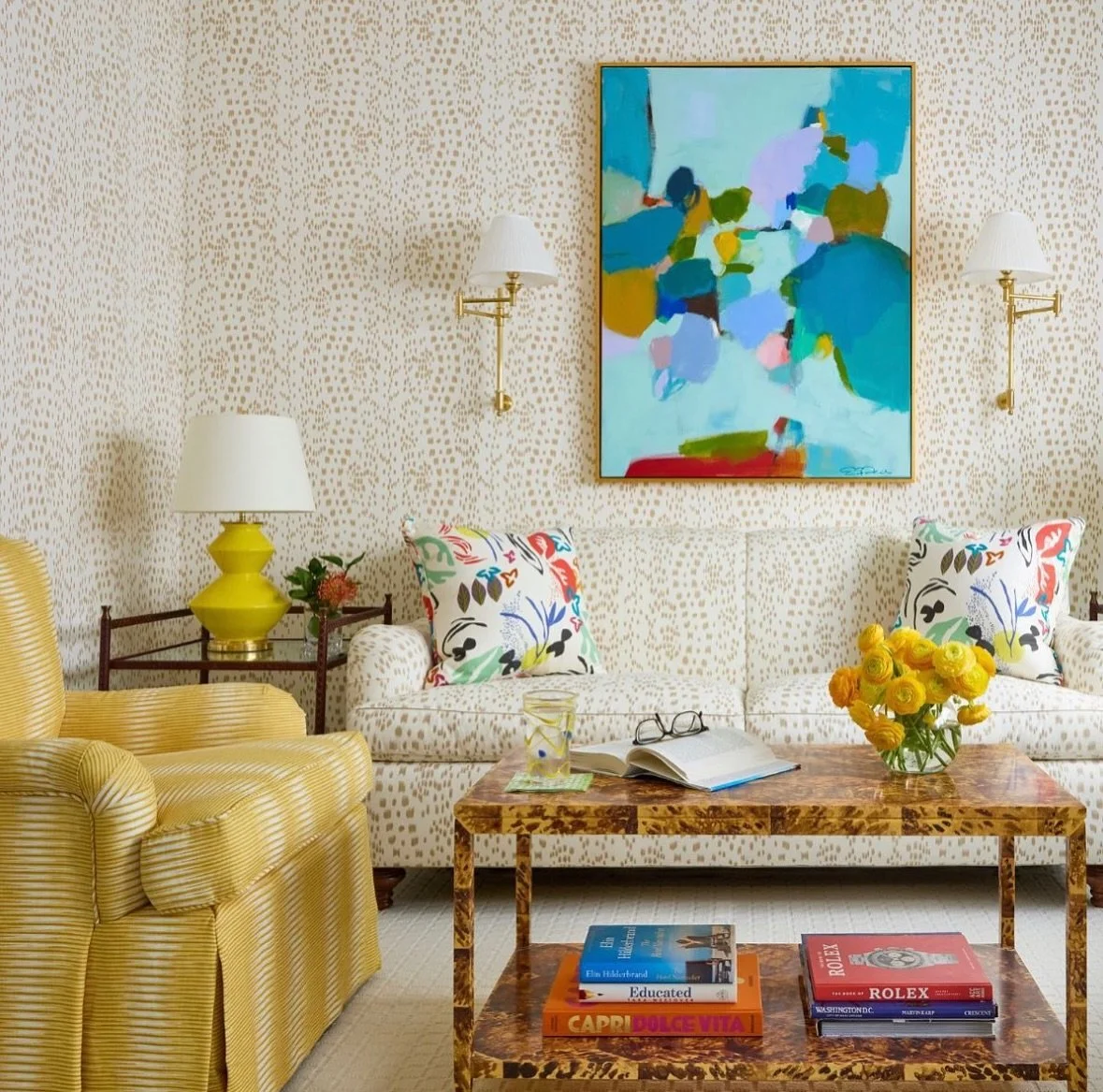 A touch of teal surrounded by cheerful colors and playful patterns 💛
.
.
.
.
#ColorfulInteriors
#BoldInteriors
#ColorCrush
#InteriorColorPalette
#ColorfulDecor
#HomeColorInspo
#VibrantSpaces
#ColorPop
#InteriorDesignColors
#ColorfulLiving
#TealDecor
