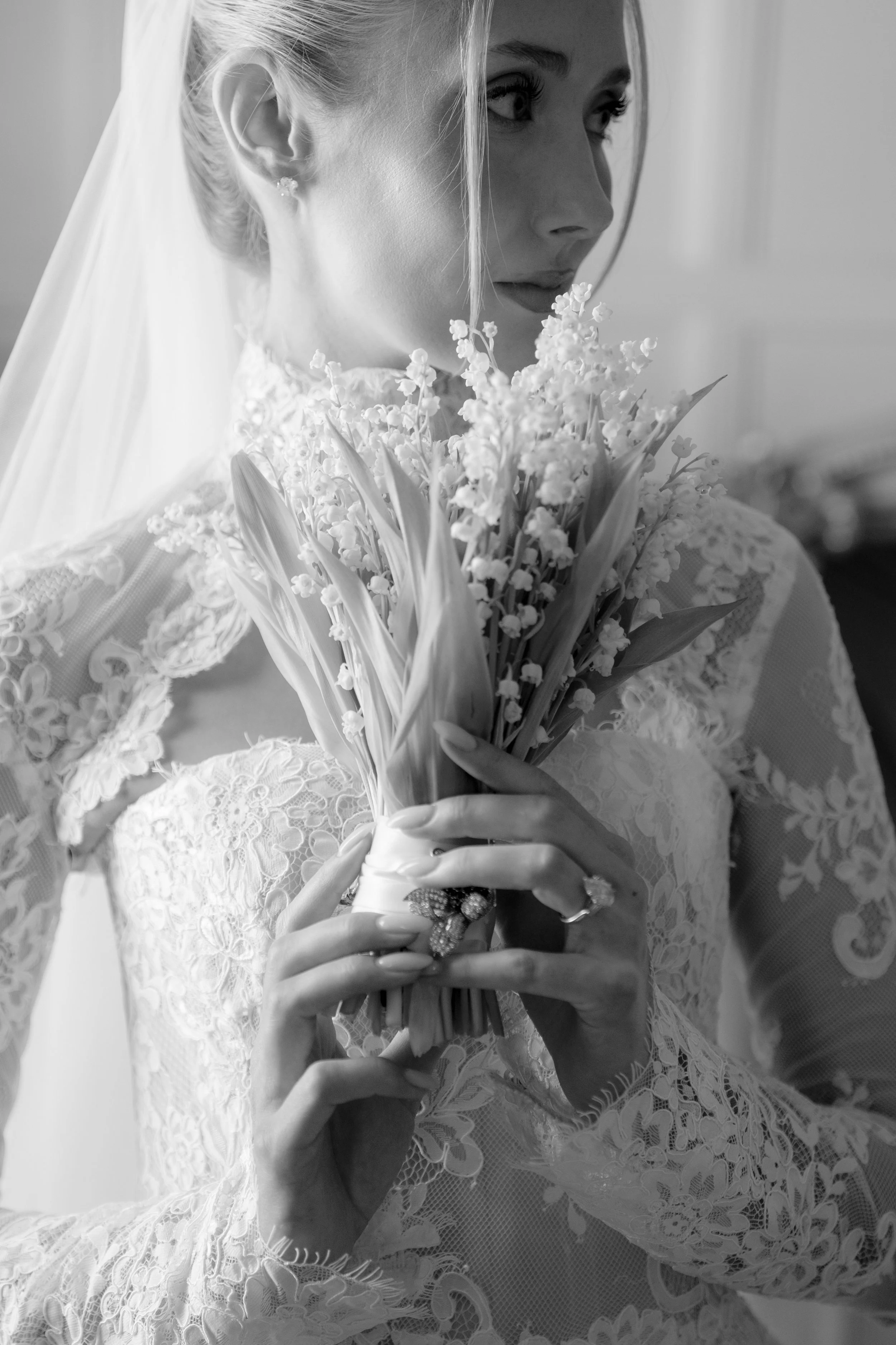 Ashlyn + Hans Wedding_1 Bridal Prep_Rebecca Searle Photography (224 of 311).jpg