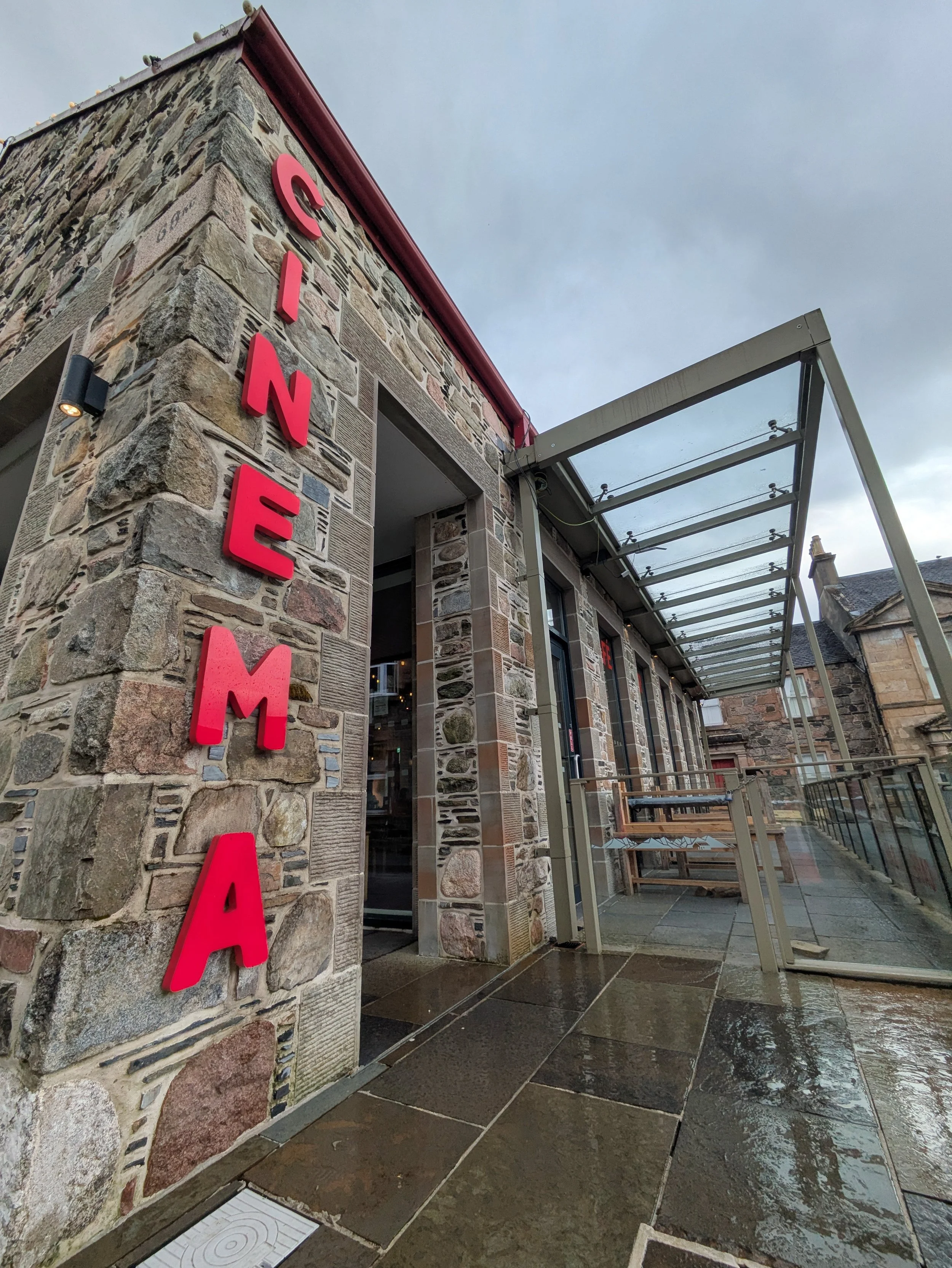 3,000 FEET film screening