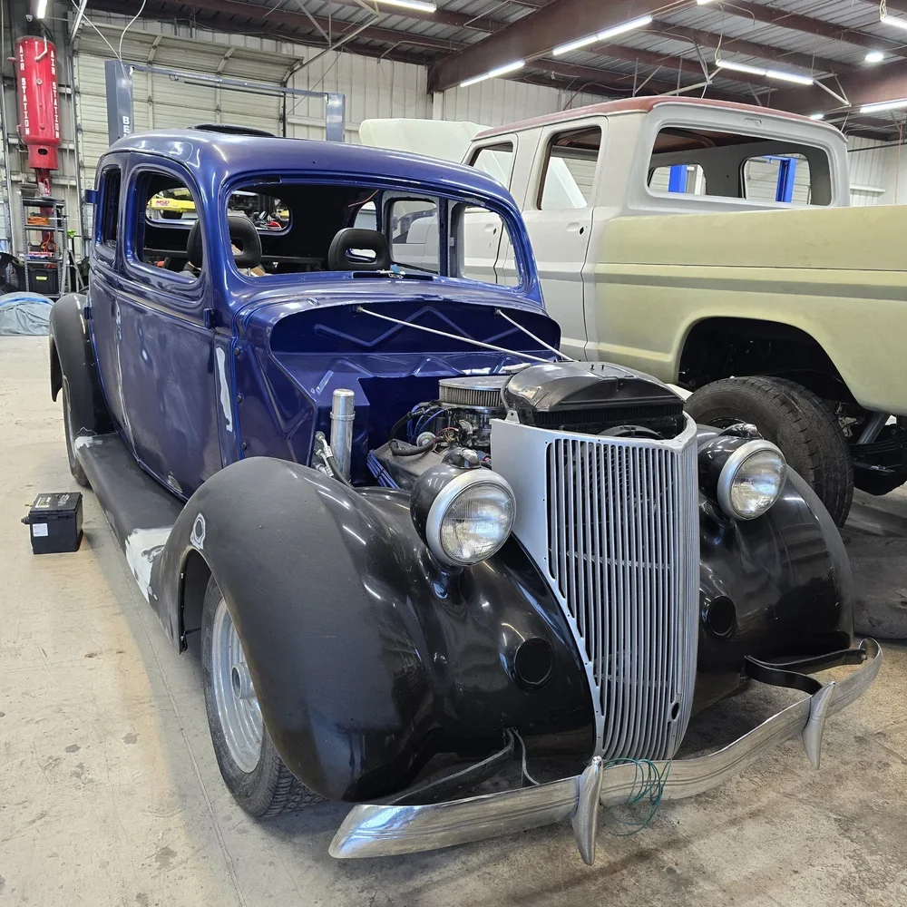 1936 Ford Model 48 Fordor