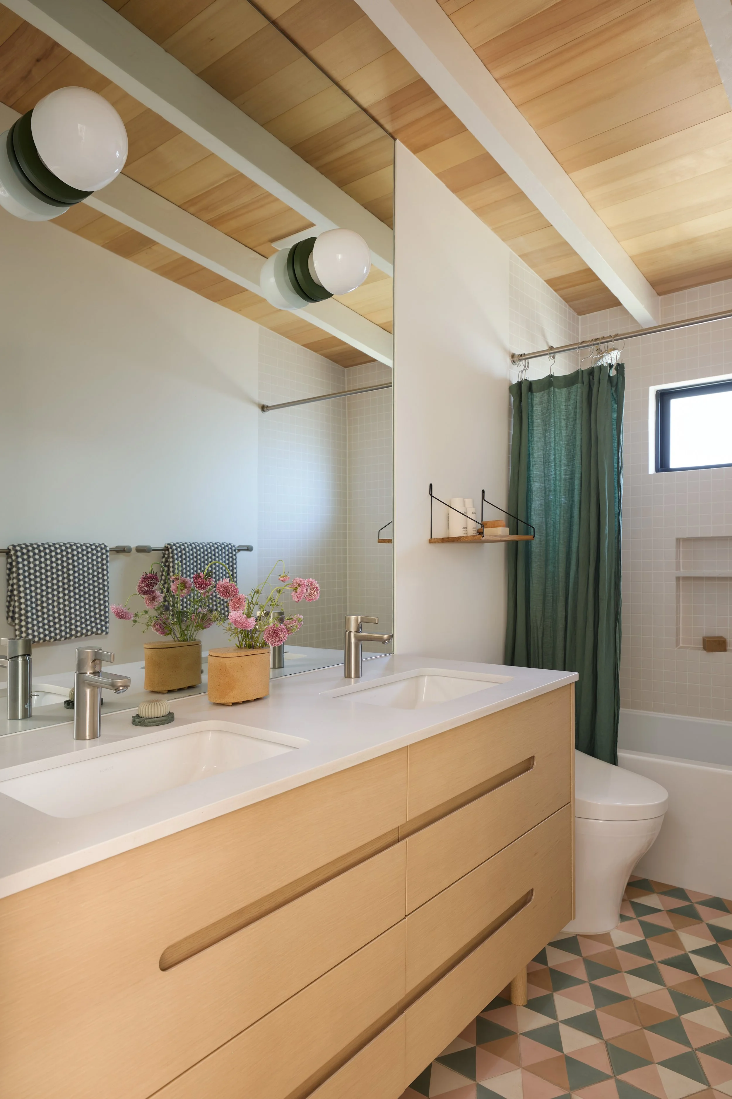 Cathie Hong_Laura Ln_31.jpg