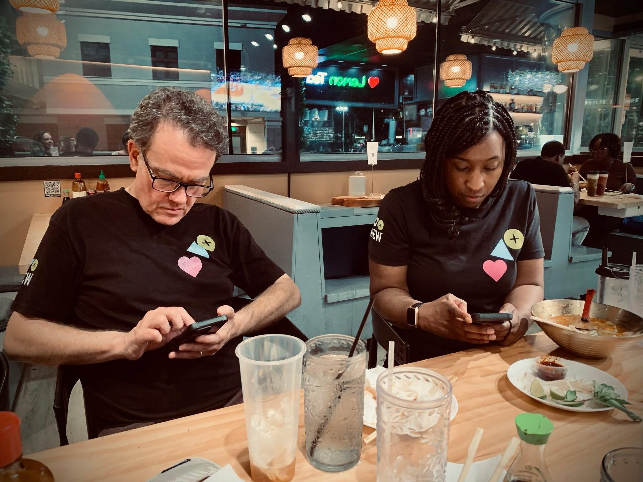 Pho, phone, fun&hellip; reading your comments one by one!
Thank you for all the love on our March 7th opening announcement.
We see you and appreciate every bit of the support and shares!

#BVO #BVOEXP #Memphis #DowntownMemphis #BaronVonOpperbean #Com
