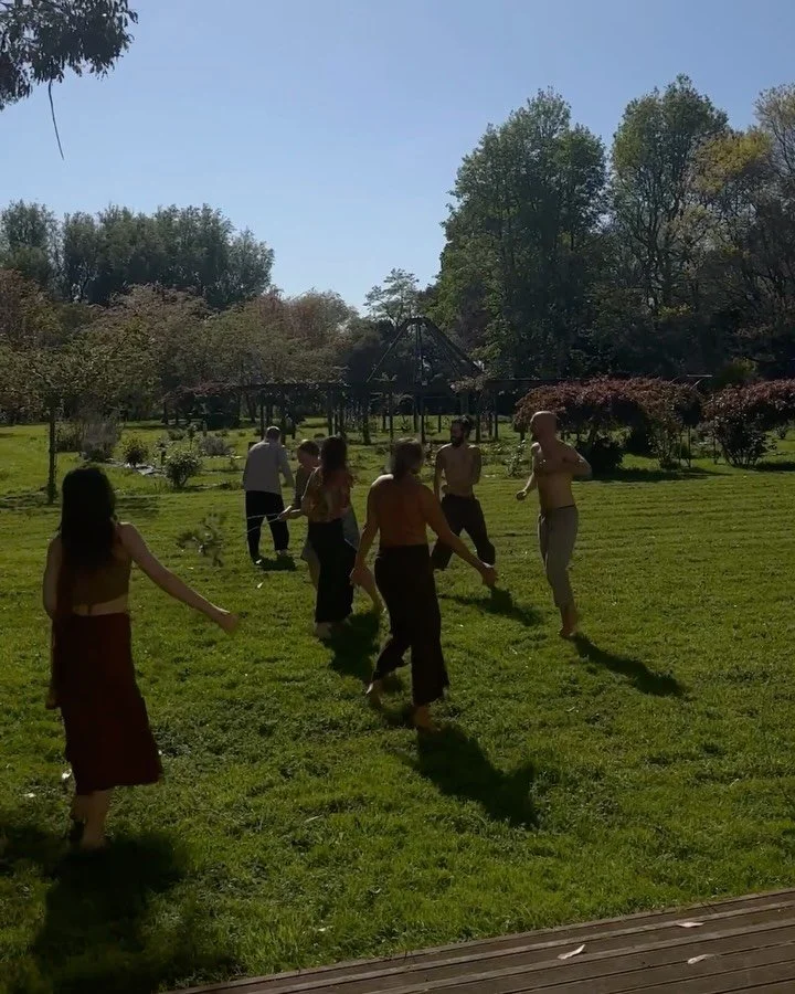 life lately. 

words on fear and freedom, on life and love and what happens when we choose to do something different.

🐉