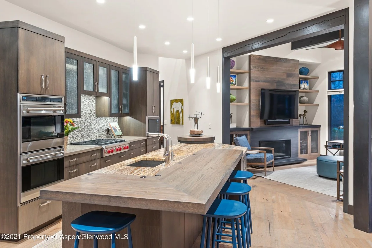 kitchen den.jpg