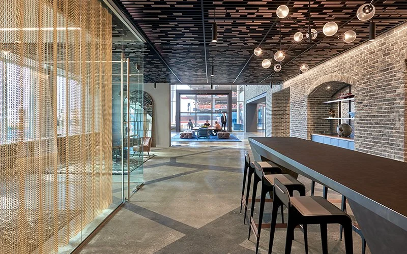 80m-street-gallery-07-workspace.jpg