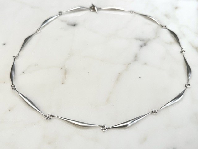 Silver Pod Necklace