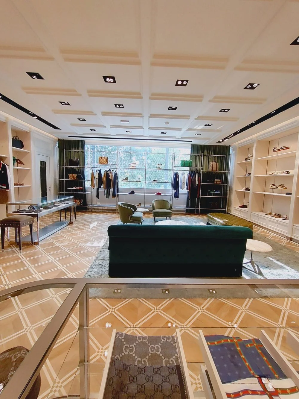 Gucci Store - Guafalajara Mexico (1).jpg