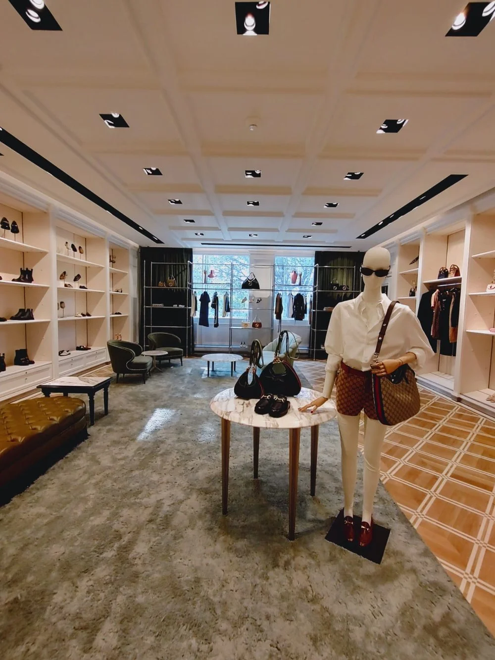 Gucci Store - Guafalajara Mexico (3).jpg
