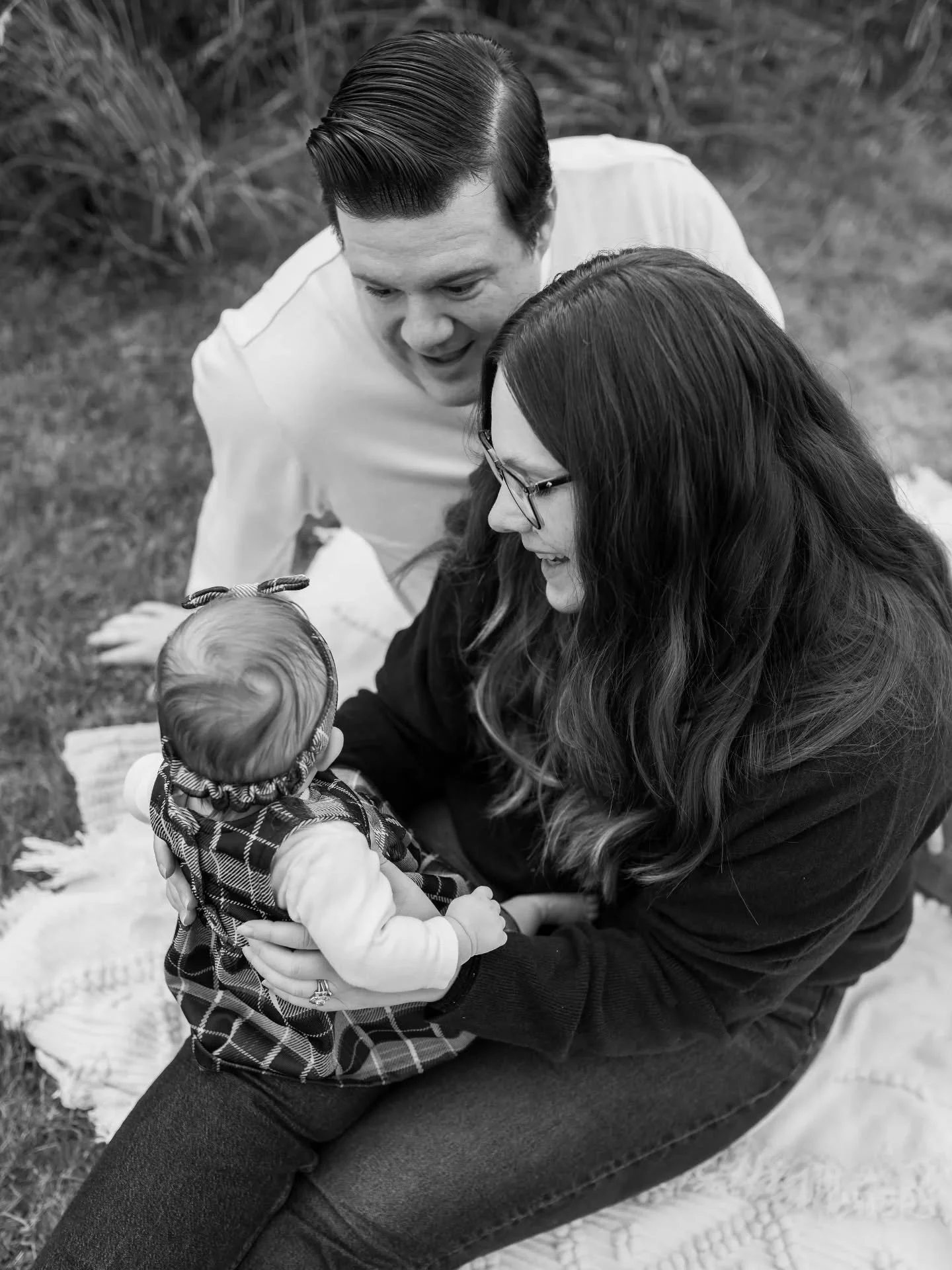 The sweetest autumn morning with these 3 🧡 
.
.

@sarahdoks 
@stroneill