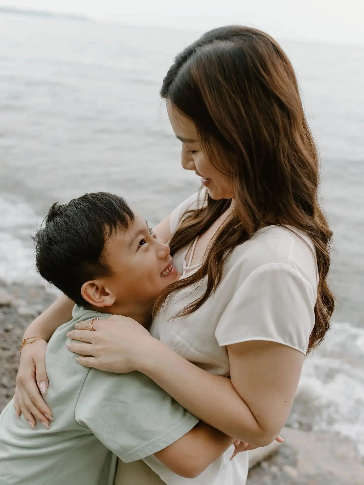 I love when I get to see my families each year! It's so special to see the growth and changes in the kiddos.

A very special beach session in the books before this family left Canada after their annual summer visit! ❤️ 

#durhamregionphotographer
#du