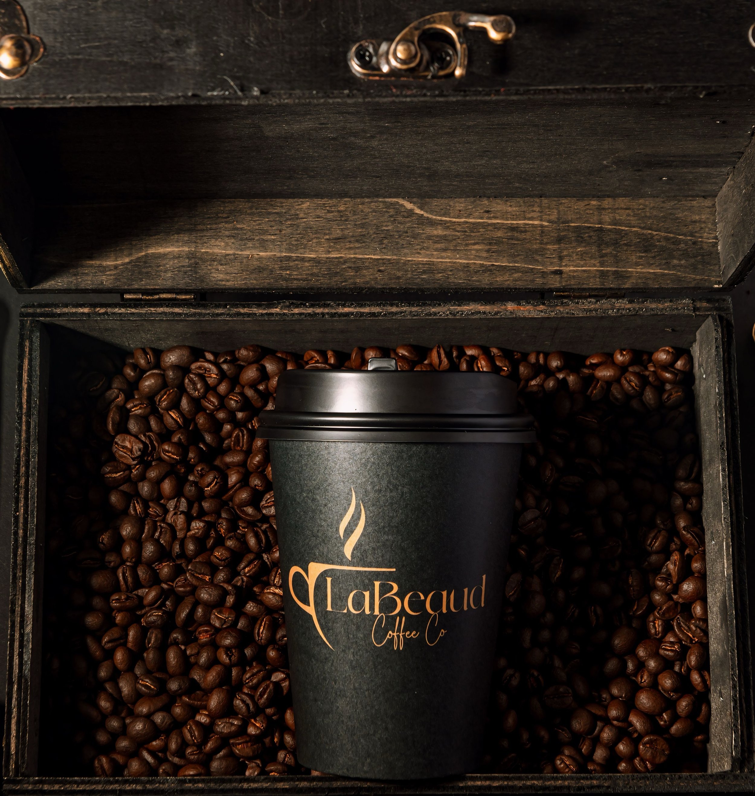 10 Count | 8 oz. Disposable Coffee Cups with Lids