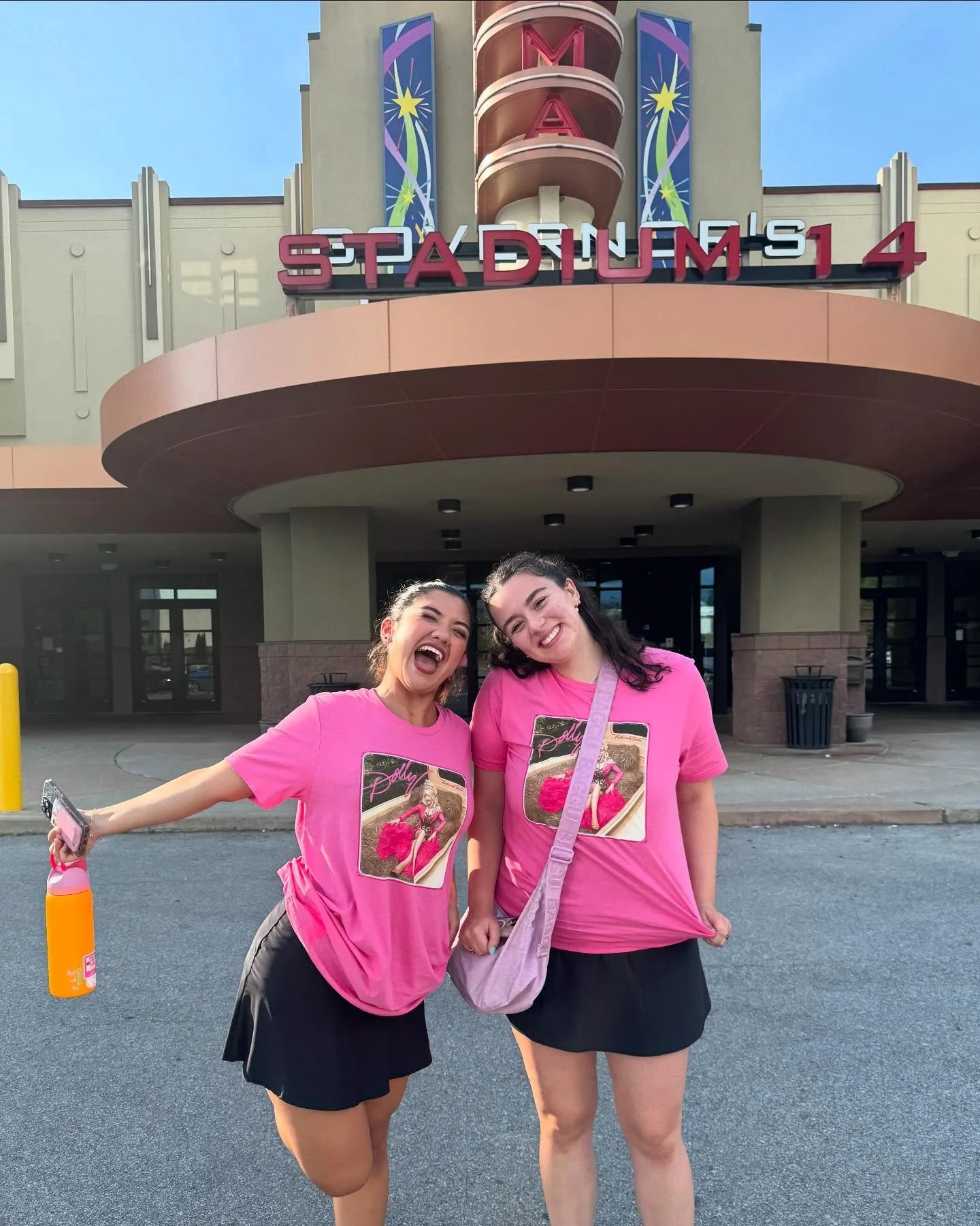 Here &amp; there &amp; a little bit of everywhere ! 🫧🦋✨🌸