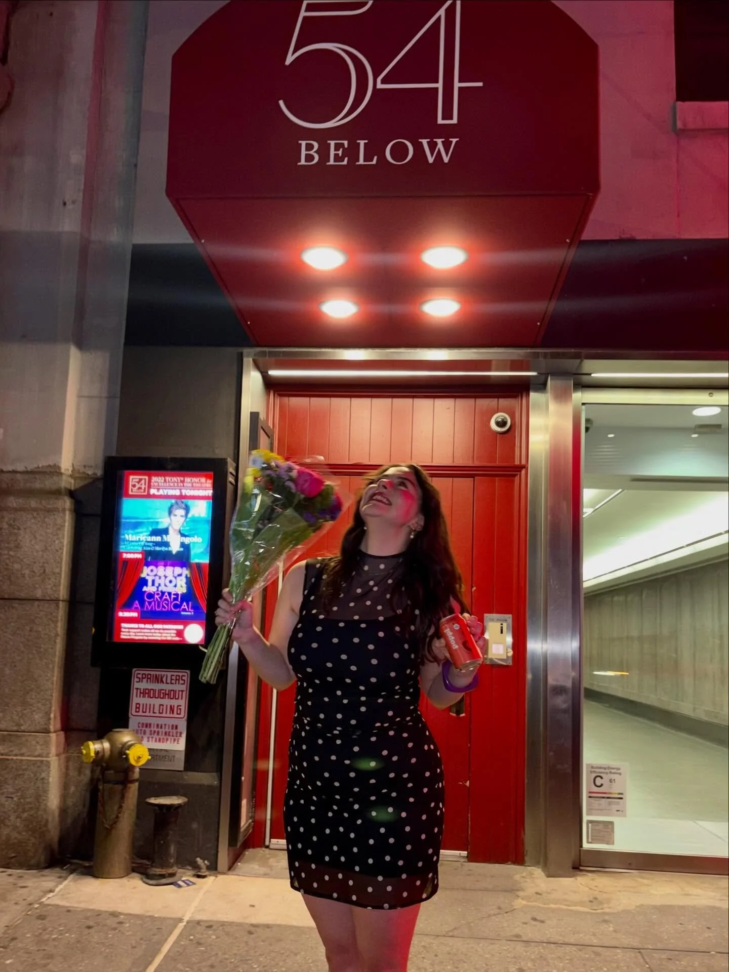 14 year old me is screaming!!! 🎶💞💫
54 Below Debut last night !! Thank you to @josephthorandfriends for the opportunity to riff on some greatest showman! This is your reminder to create !!! 🤸🏻&zwj;♀️💌🪩