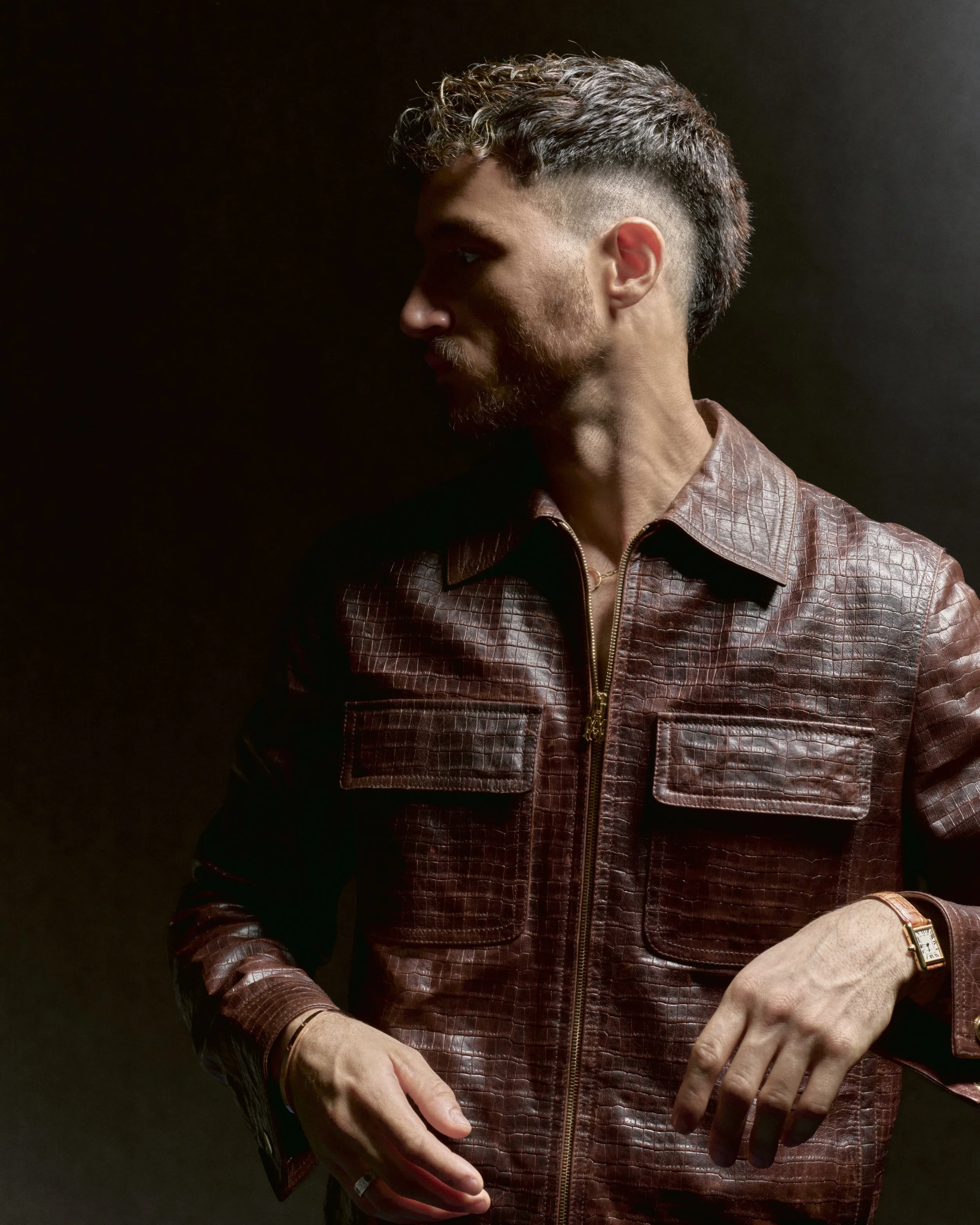 YUNG  cover13069.jpg