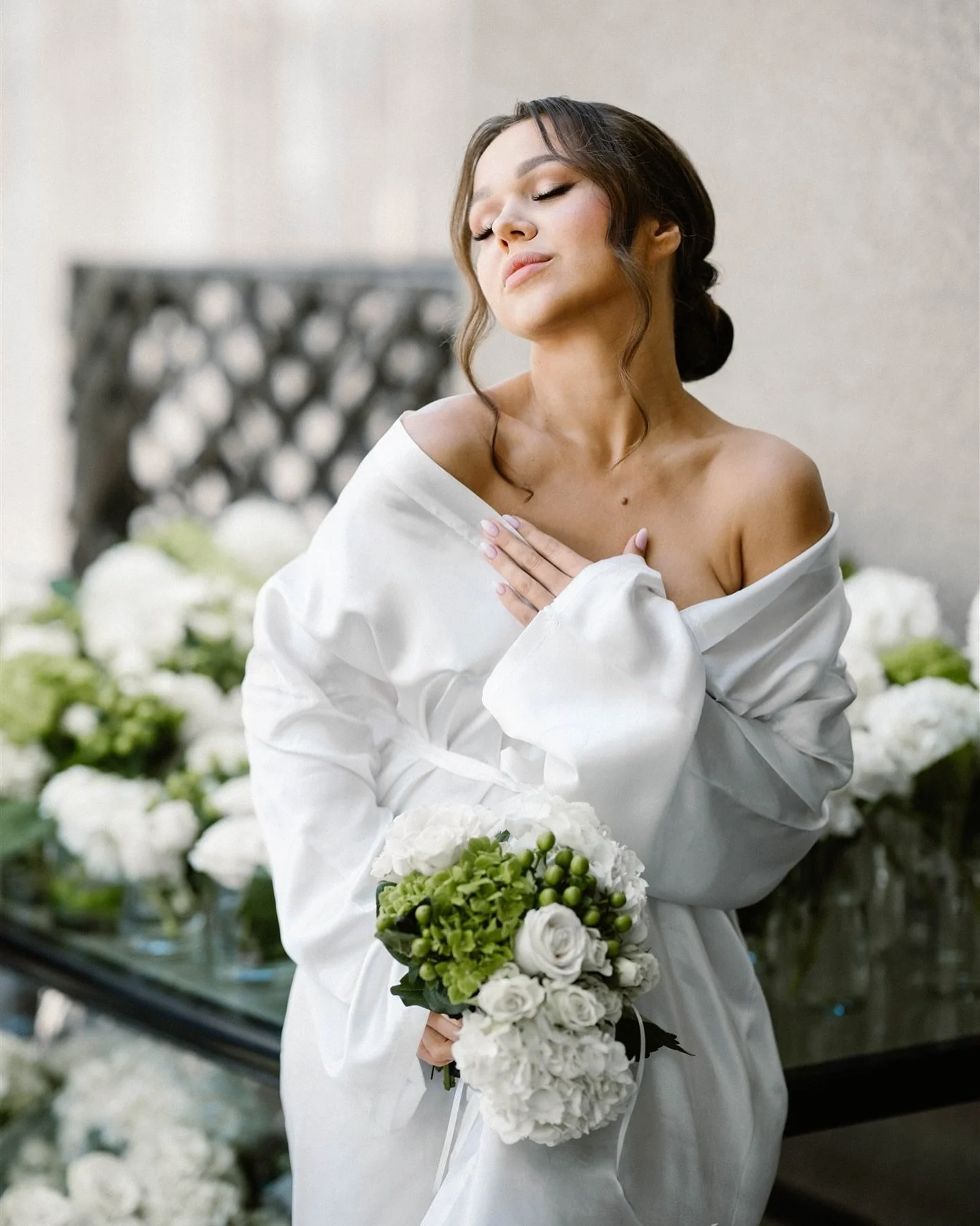 @tatsiana_yaromich Bridal morning was so magical 😍
Photographer @nadejdavusikphoto 
.
.
.
.
.
.
.
.
.
.
.
.
.
.
.
.

.. #photo #photoshoot #photooftheday #photographer #engagementphotos #weddingplanning #love #sanfrancisco #bayarea  #photodaily #sty