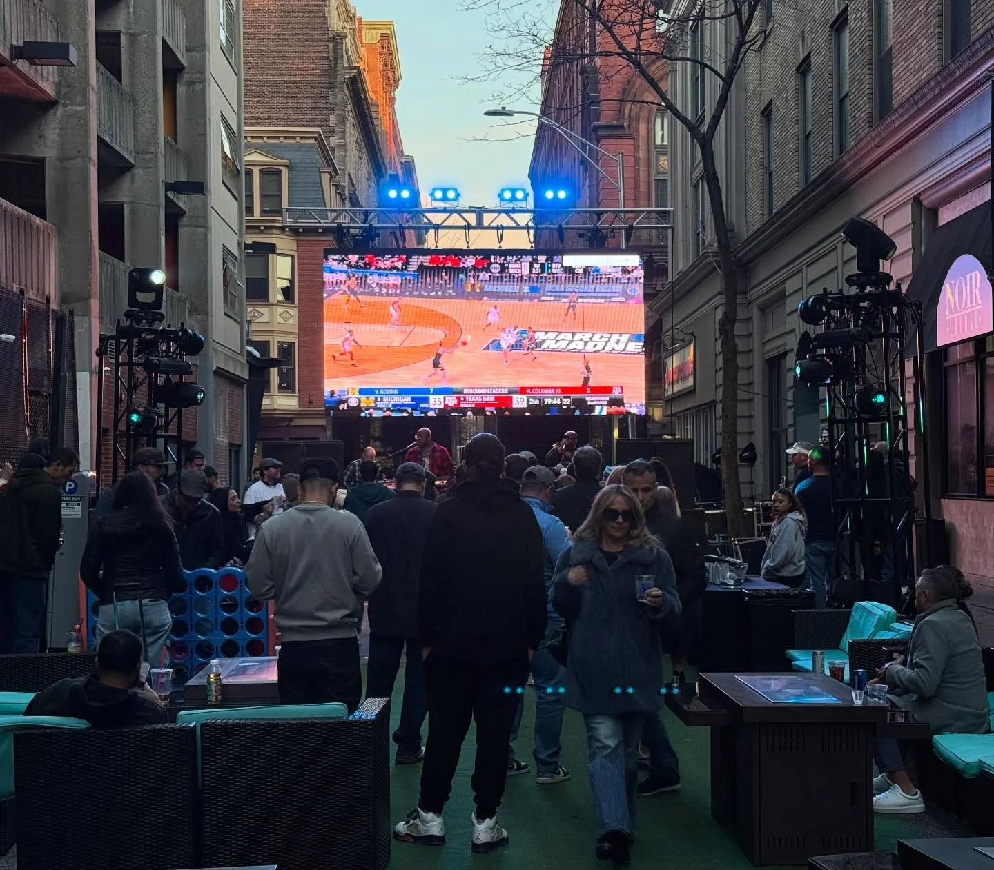 Providence is the place to be during March Madness NCAA second round tournament 🏀 always a good time with @thestrandri