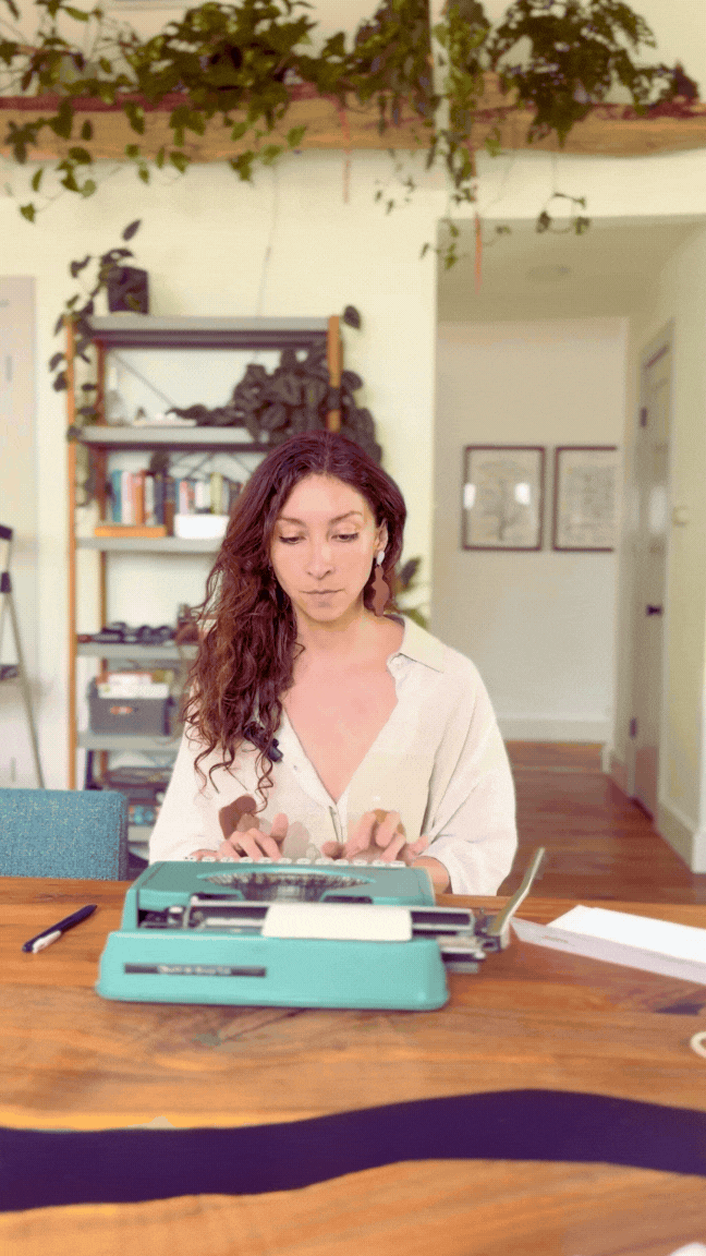 sofia kavlin with typewriter - doing typewriter poetry
