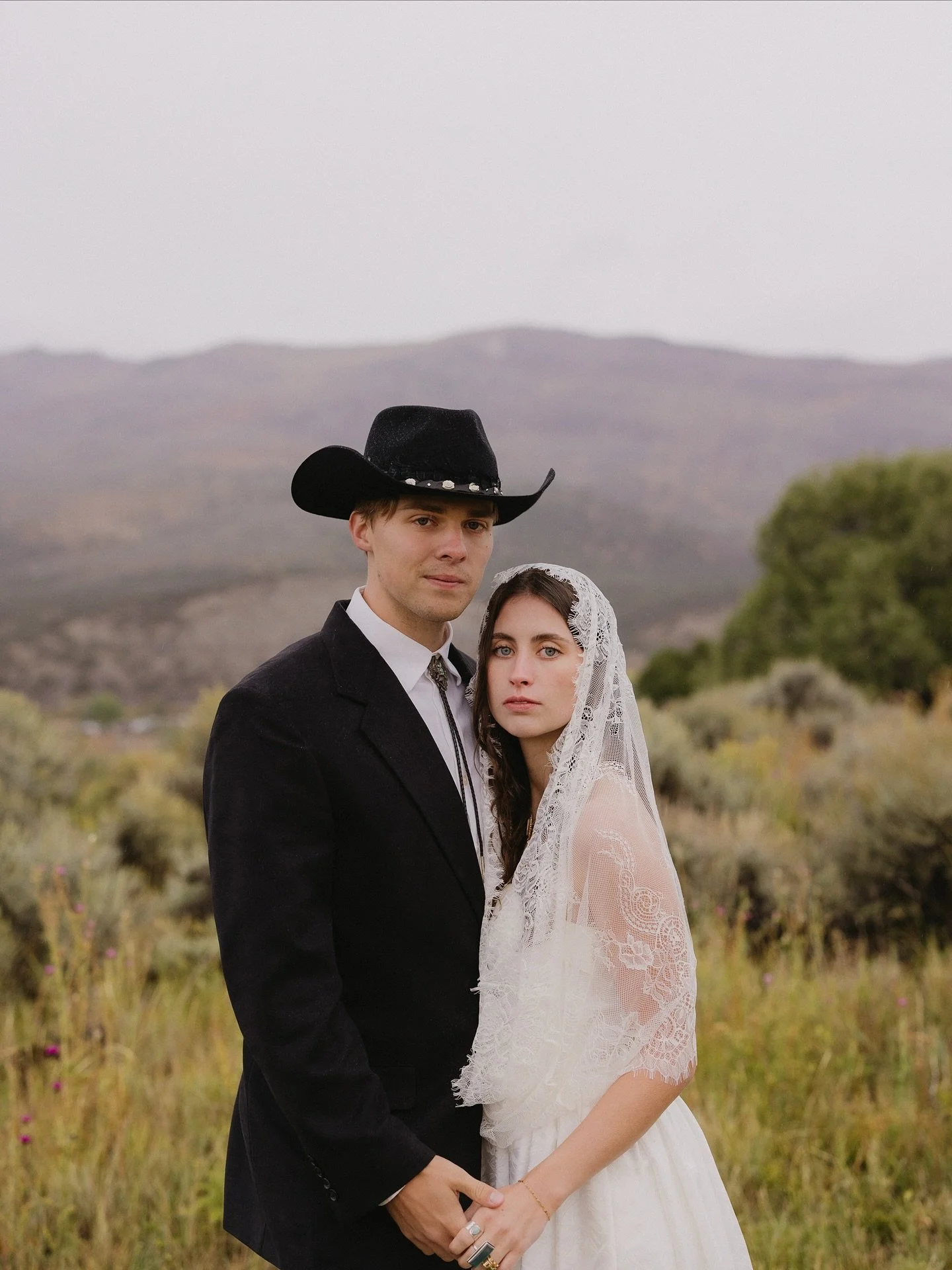 capturing the essence of the lazy j

The feeling of crisp mountain air, the beginning of the leaves changing, the warmth of a cabin and the view of nature all around you- these are the things that come to mind when I think of The Lazy J Ranch, I hope