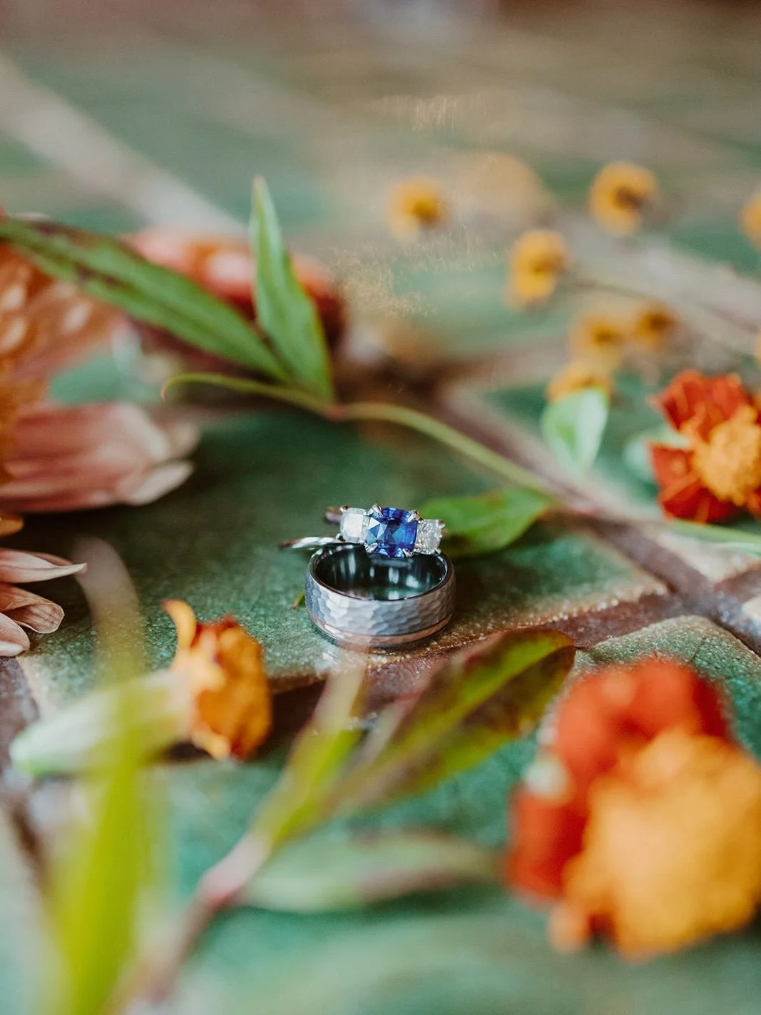 rich colors &amp; detail shots are my favorite combination 

.
#denverweddingphotographer #denverwedding #coloradoweddingphotographer #weddingdetails