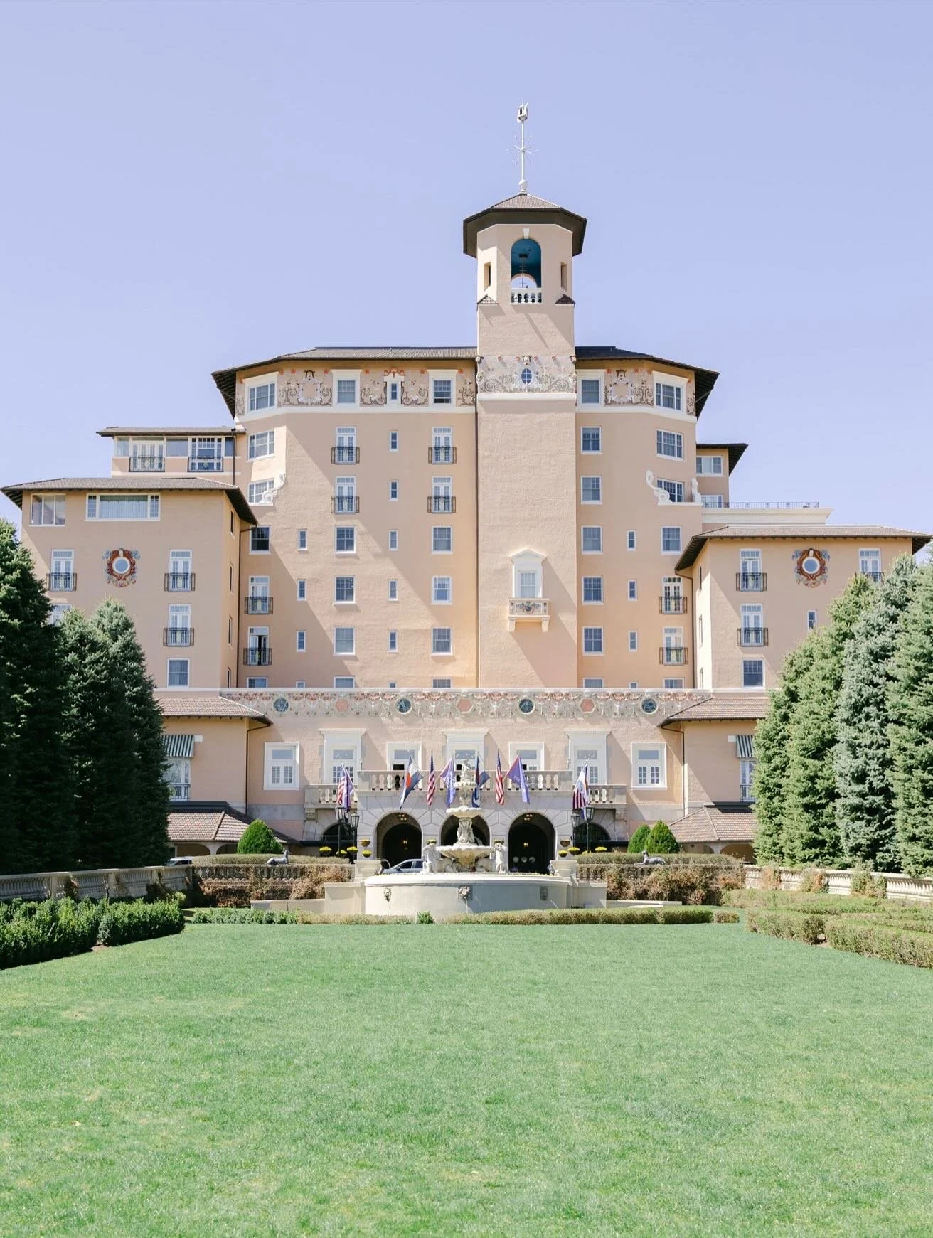 We are coming up on a year since this incredible wedding day- wild. A seriously beautiful day put together by @sapphirecelebrations &amp; the wedding team for @thebroadmoor 

I was blown away by the breathtaking ceremony on the Broadmoor Lakeside Ter