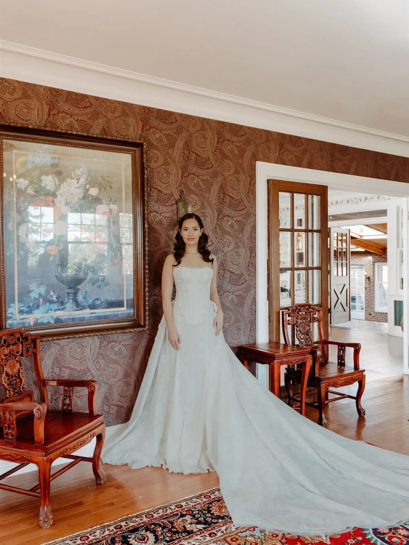 A few more from Lionsgate Event Center 

Loved partnering with the team @tildeathbridalbeauty &amp; @annabebridalboutique on this editorial. Such a talented group of wedding vendors 

We were really going for an old-world, classic beauty and this tea