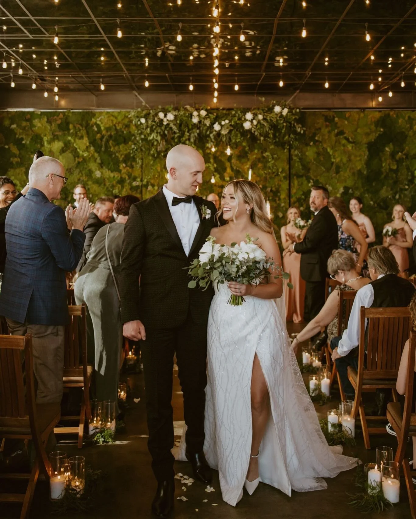 Moments at Moss Denver 

This is one of my favorite venues in the city &amp; one of the best weddings I&rsquo;ve captured here. It&rsquo;s perfectly glam &amp; modern for the bride who is looking to stay in the city and celebrate their day 

One of t